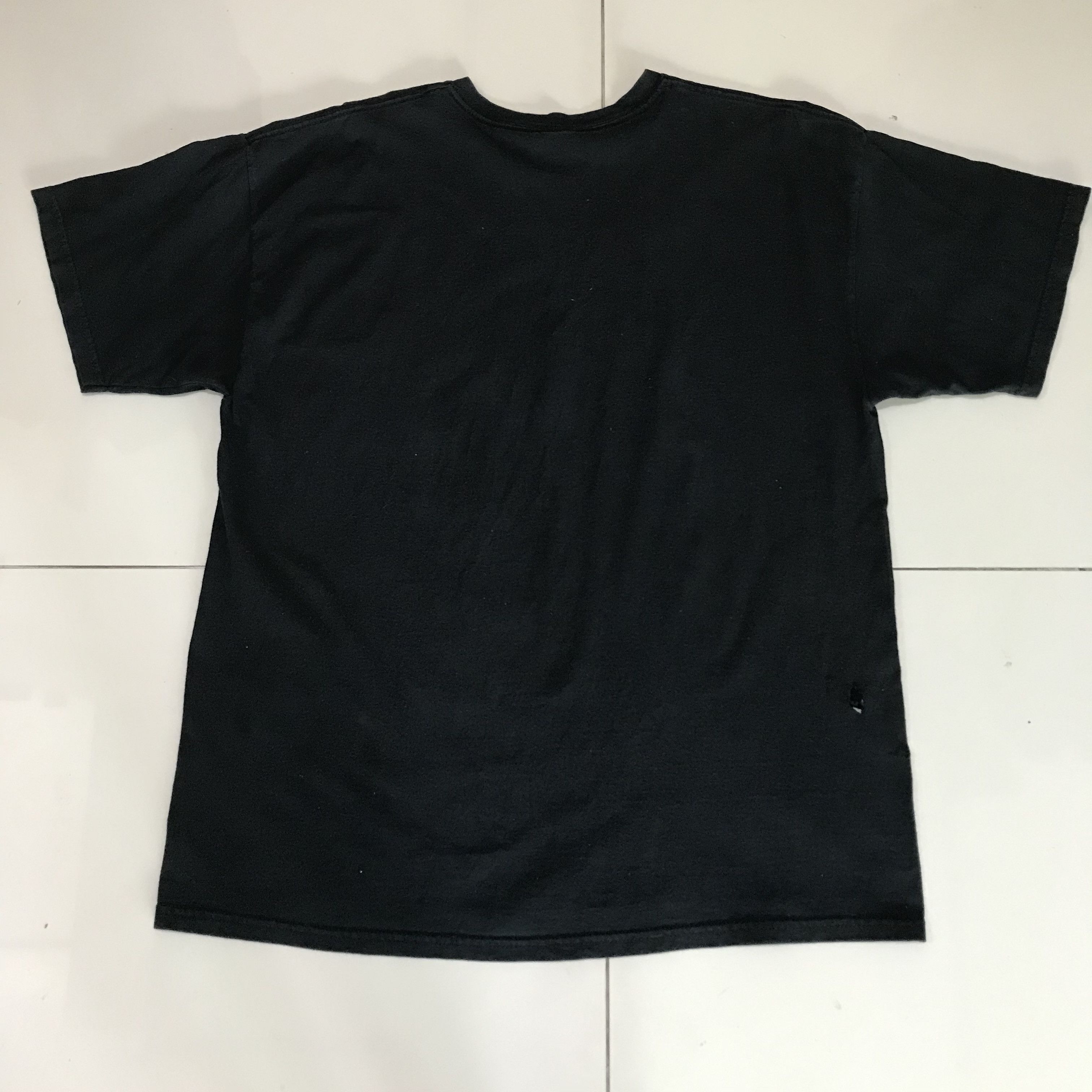 Vintage Vintage Y2K Jesus Sacred Body God Jesus Holy Bible Tee XL Size US XL / EU 56 / 4 - 7 Thumbnail