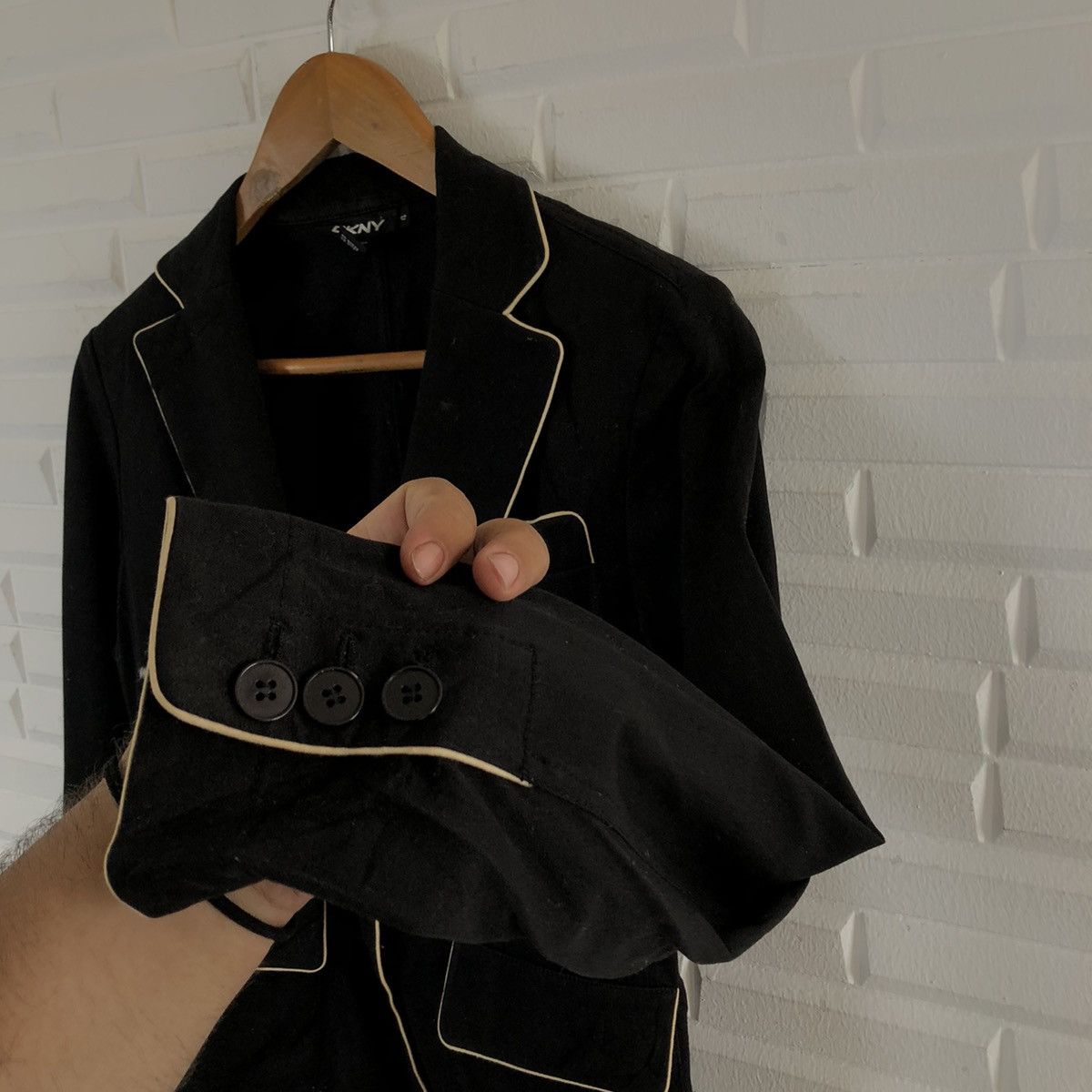 DKNY CROPPED JACKET RARE DESIGN DKNY Size US M / EU 48-50 / 2 - 6 Thumbnail