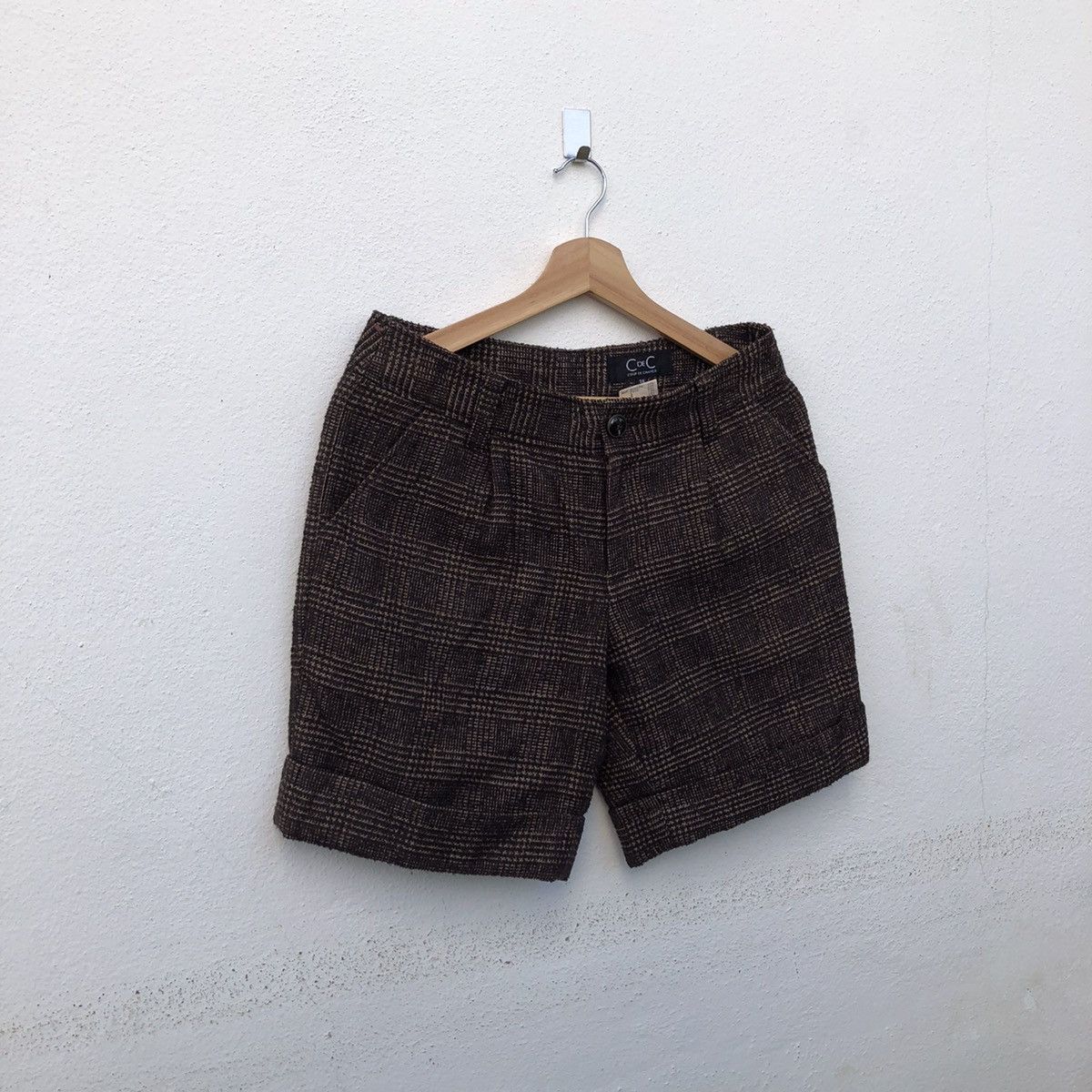 Japanese Brand COUP DE CHANCE WOOL SHORT PANTS NICE DESIGN Size US 30 / EU 46 - 2 Thumbnail