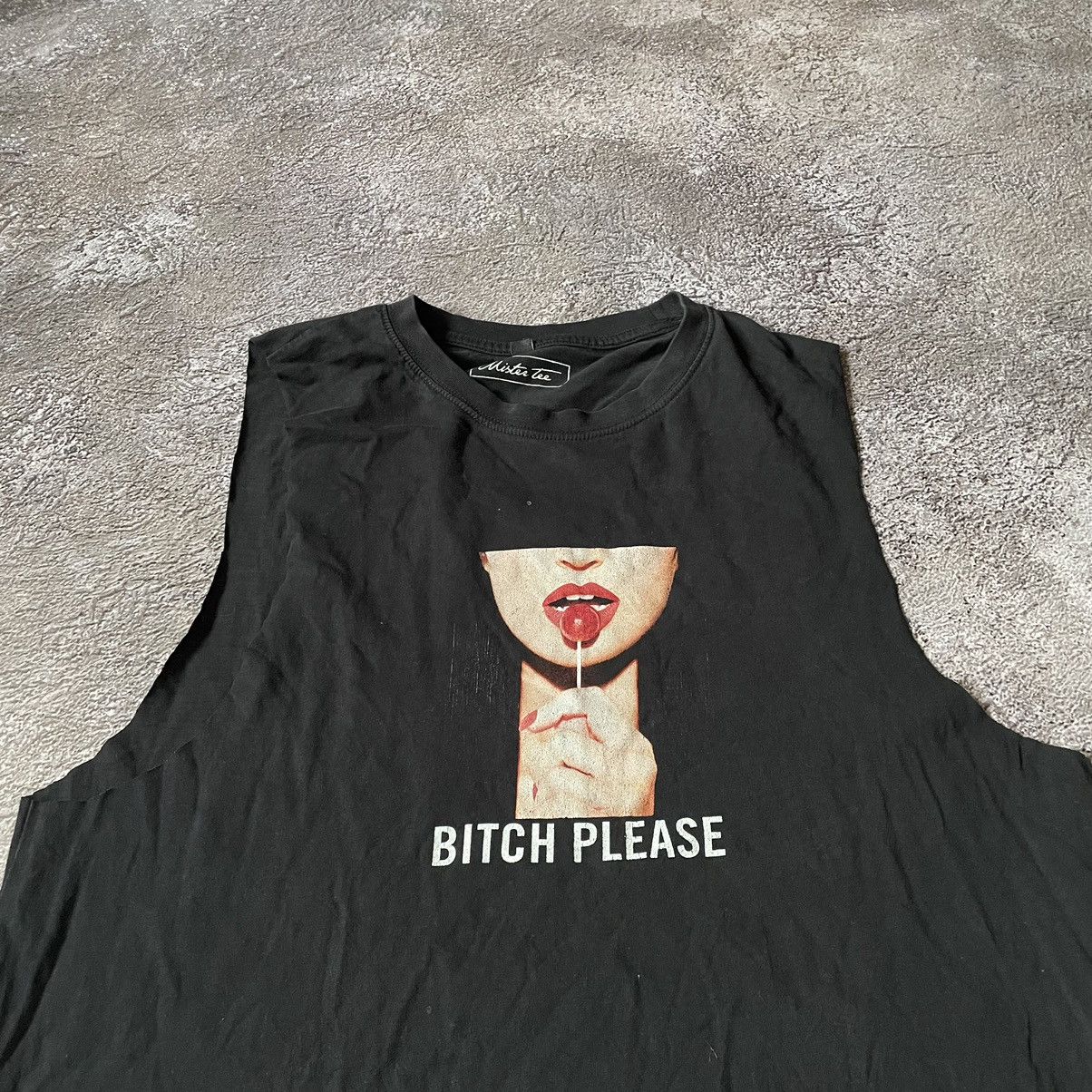 Vintage Vintage Y2K Graphic Tank Top Black Streetwear Funny Print L Size US L / EU 52-54 / 3 - 5 Thumbnail
