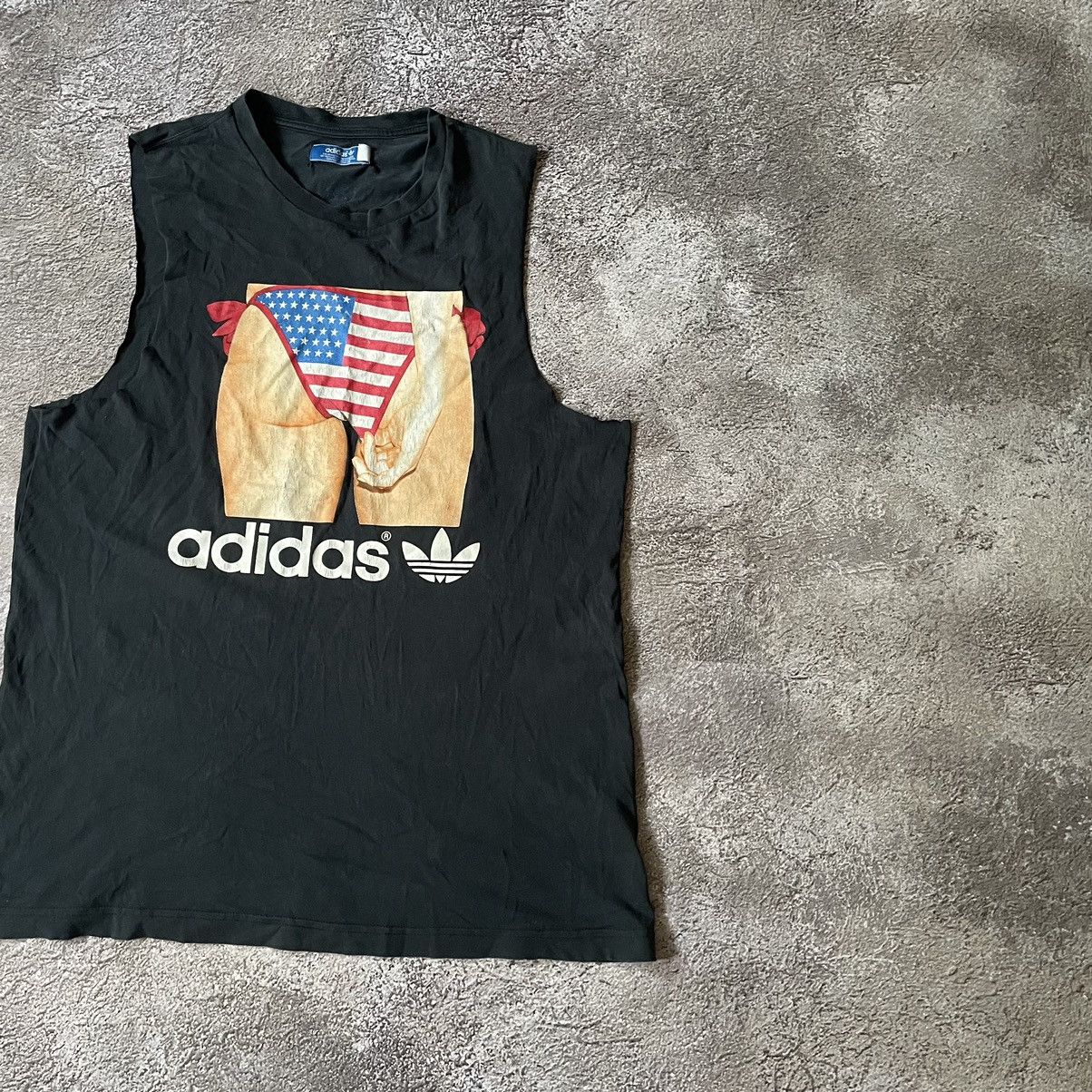 Vintage Vintage Y2K Adidas Graphic Tee Flag Print Streetwear Slim XL Size US XL / EU 56 / 4 - 3 Thumbnail