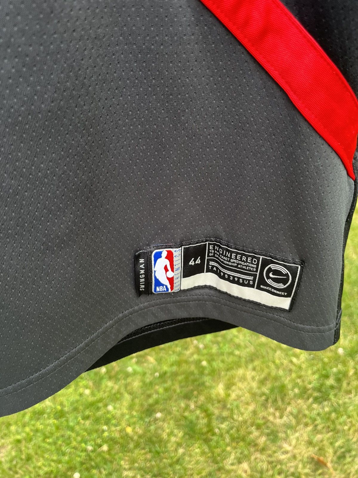 NBA Damian Lillard Trail Blazers Swingman Jersey Size US M / EU 48-50 / 2 - 3 Thumbnail
