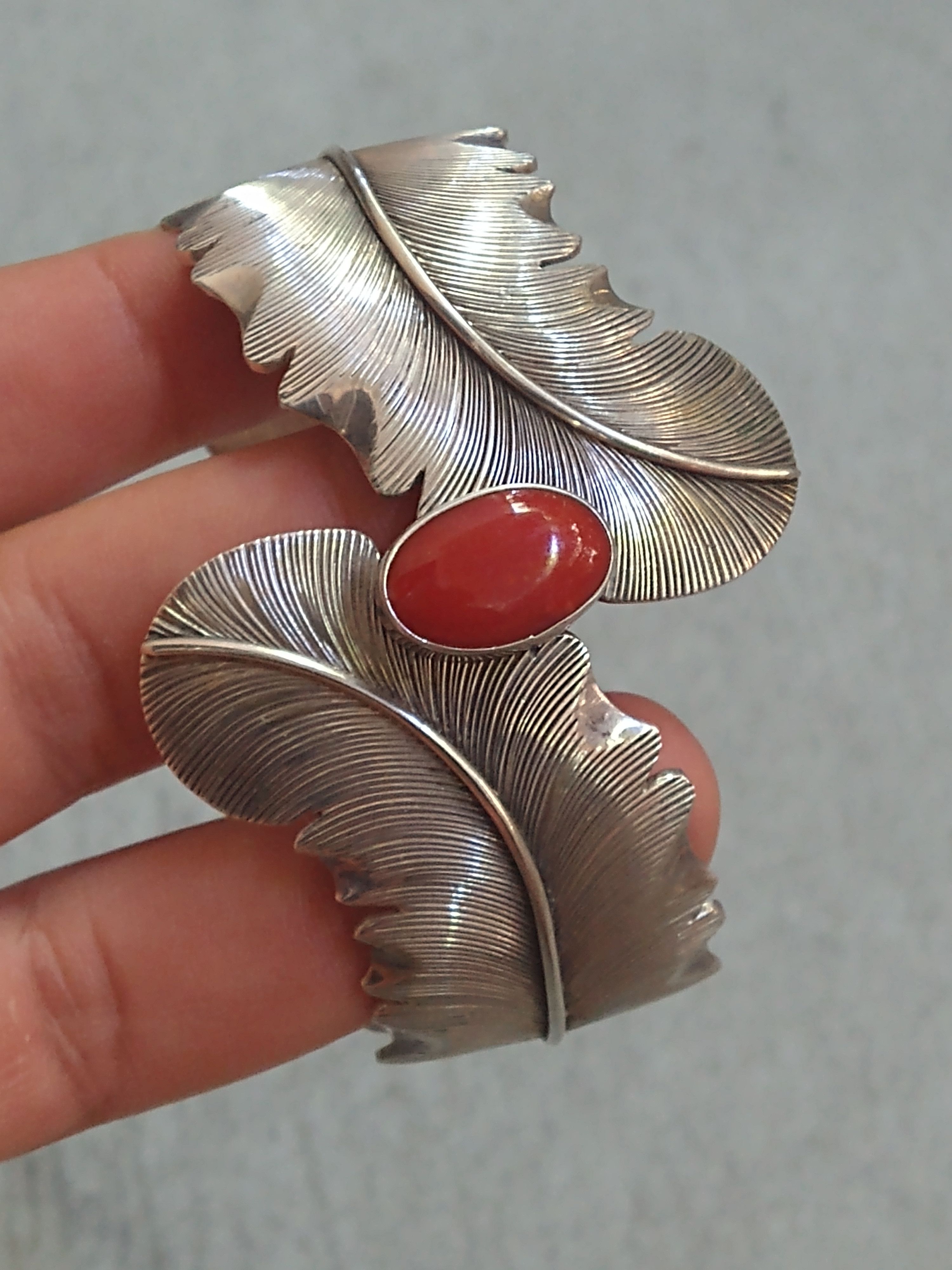 Jewelry Vintage Sterling Silver Bracelet Coral Navajo Native Tribal Size ONE SIZE - 12 Thumbnail