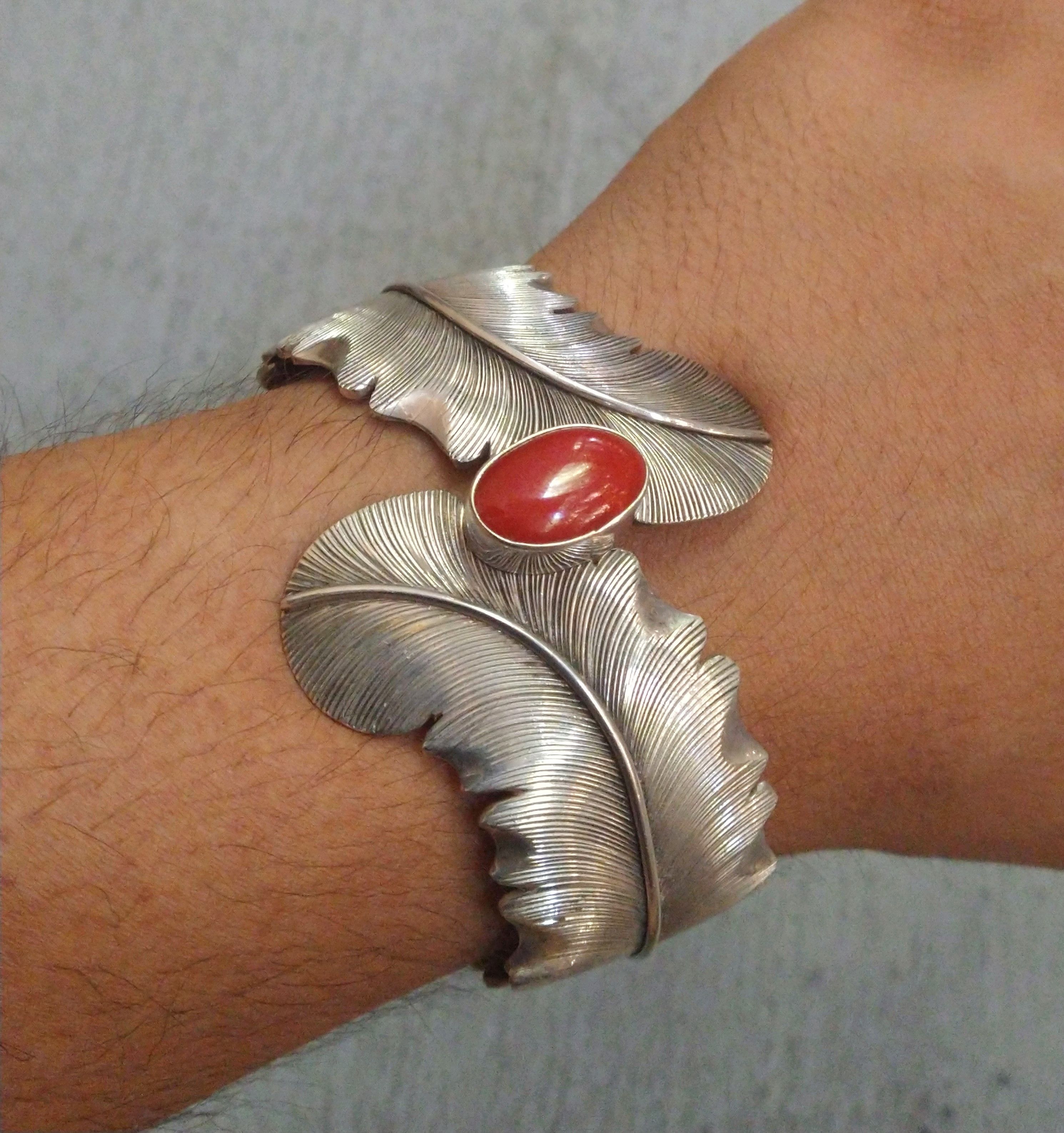 Jewelry Vintage Sterling Silver Bracelet Coral Navajo Native Tribal Size ONE SIZE - 11 Thumbnail