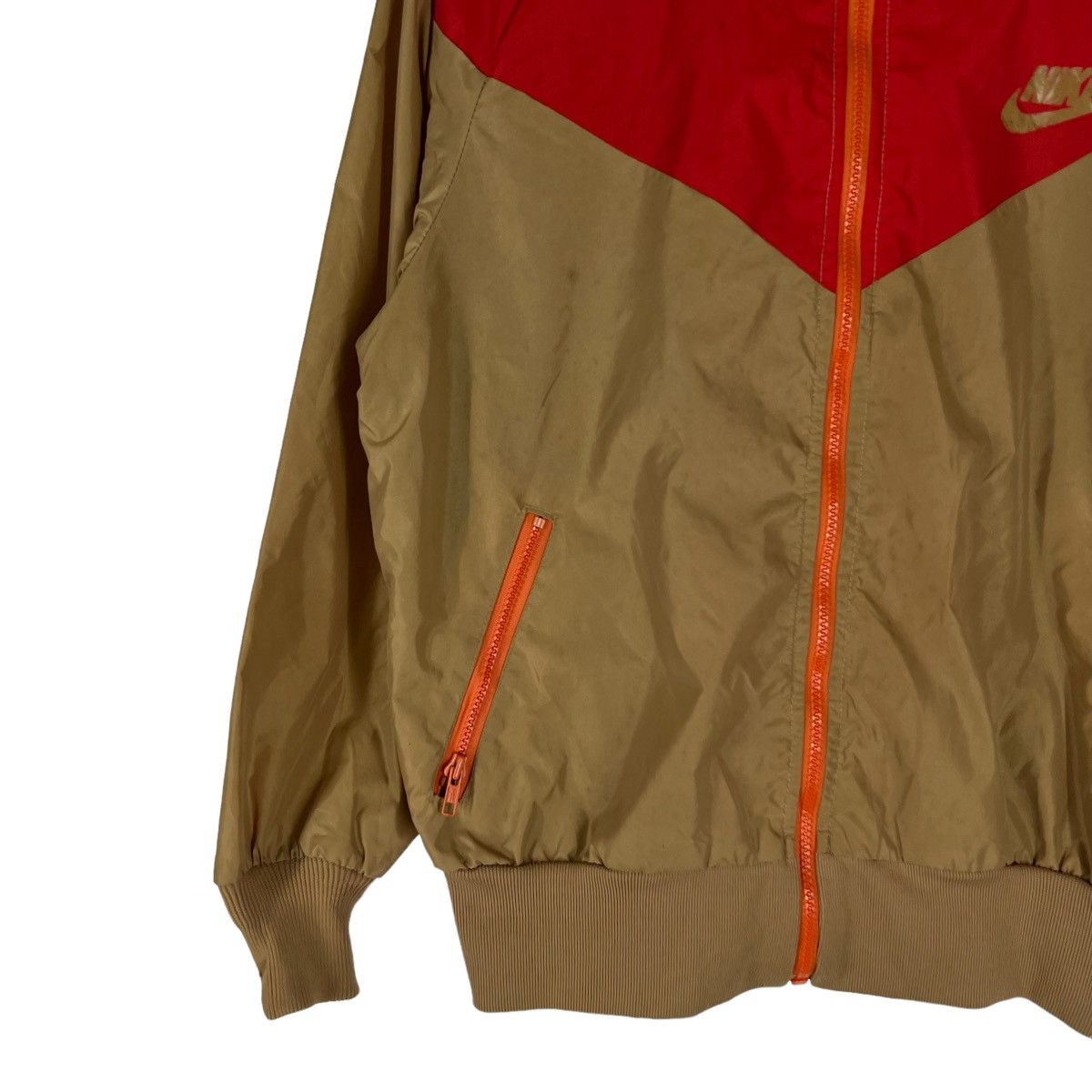 Nike VINTAGE NIKE BIG SWOOSH SURVIVAL JACKET MADE IN USA Size US L / EU 52-54 / 3 - 5 Thumbnail