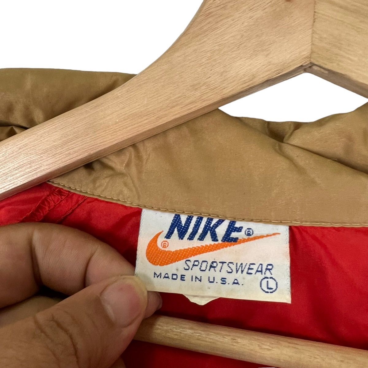 Nike VINTAGE NIKE BIG SWOOSH SURVIVAL JACKET MADE IN USA Size US L / EU 52-54 / 3 - 8 Thumbnail
