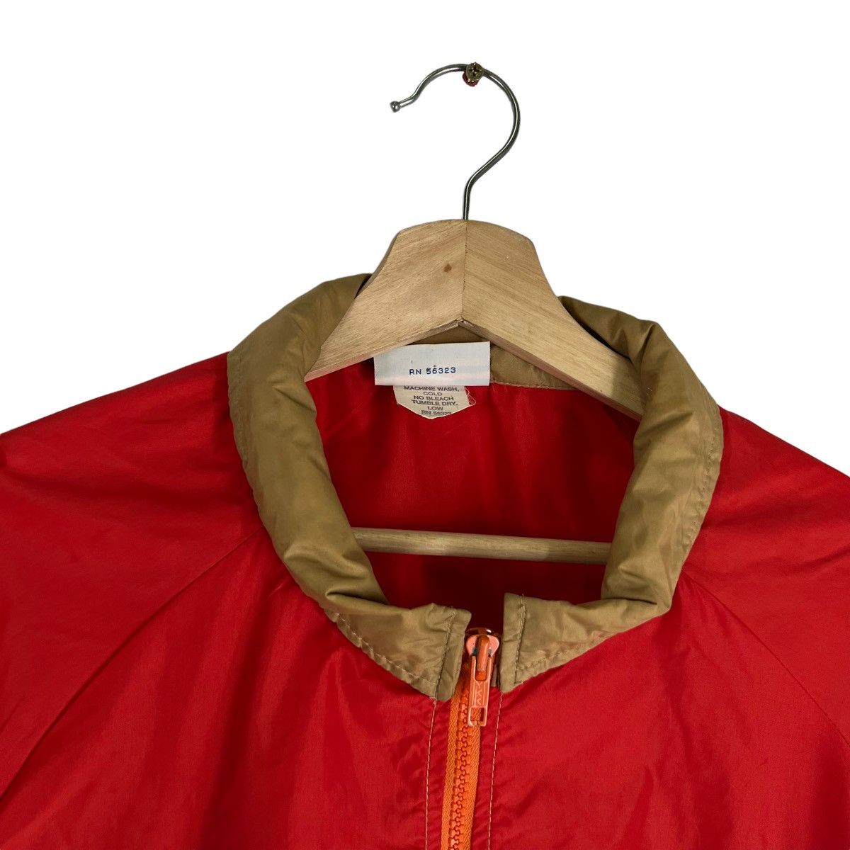 Nike VINTAGE NIKE BIG SWOOSH SURVIVAL JACKET MADE IN USA Size US L / EU 52-54 / 3 - 4 Thumbnail