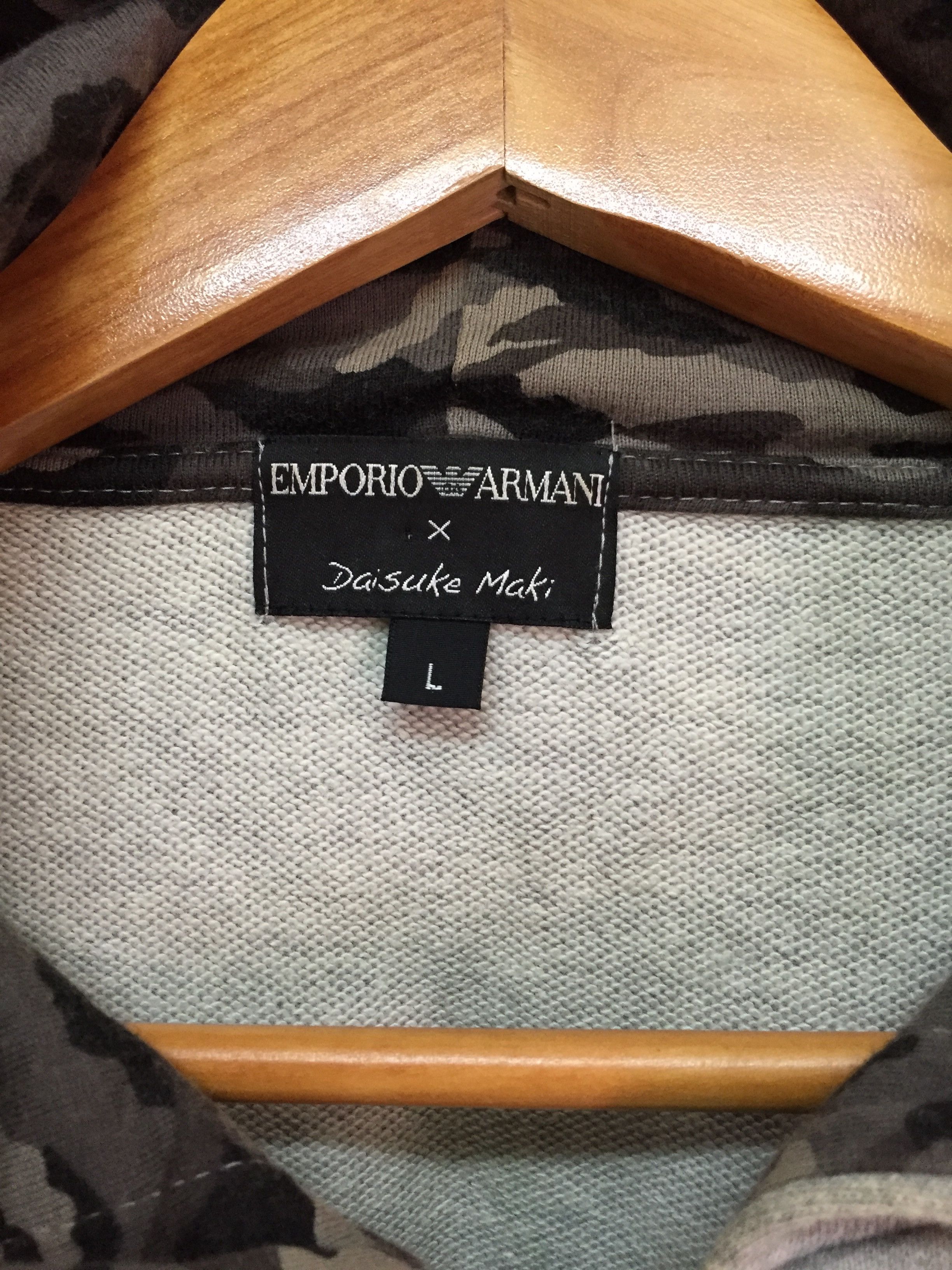 Giorgio Armani ARMANI x Daisuke Maki Limited Edition camo hoodie Size US M / EU 48-50 / 2 - 11 Thumbnail