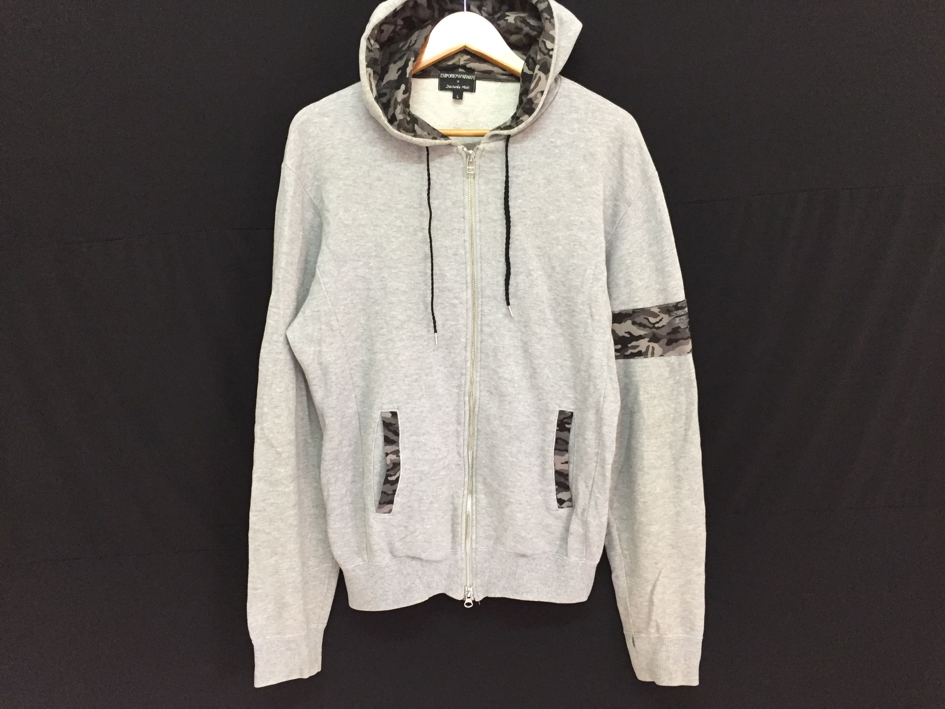 Giorgio Armani ARMANI x Daisuke Maki Limited Edition camo hoodie Size US M / EU 48-50 / 2 - 2 Thumbnail