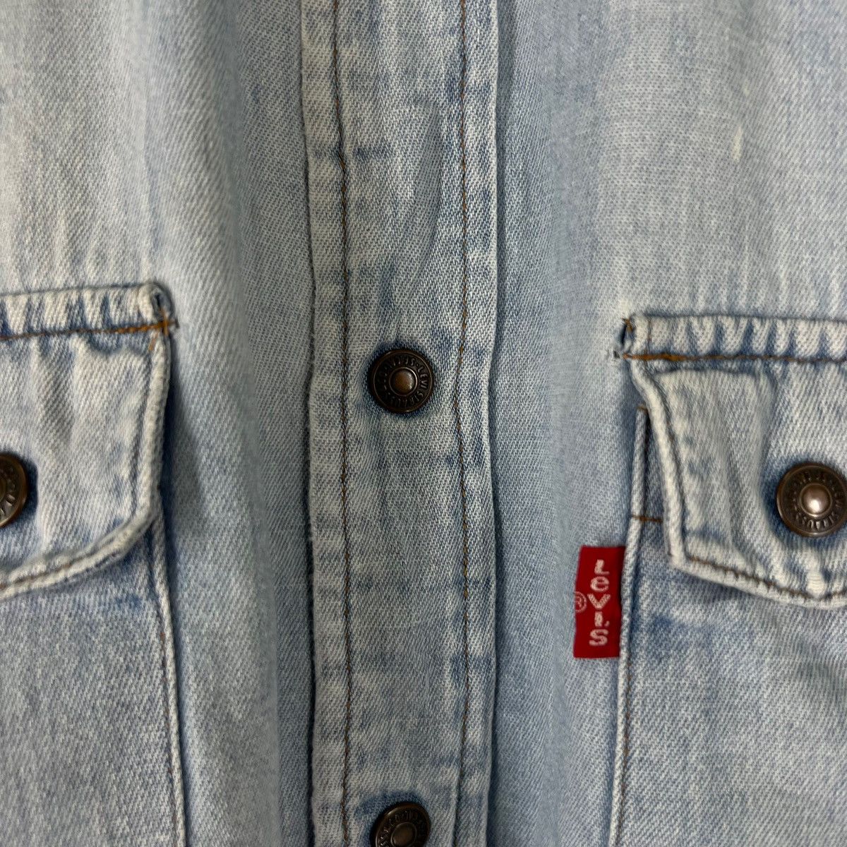 Levi's TRUE VINTAGE LEVIS BLUE SHIRTS DISTRESSED DESIGN BUTTONSTONE Size US M / EU 48-50 / 2 - 5 Thumbnail