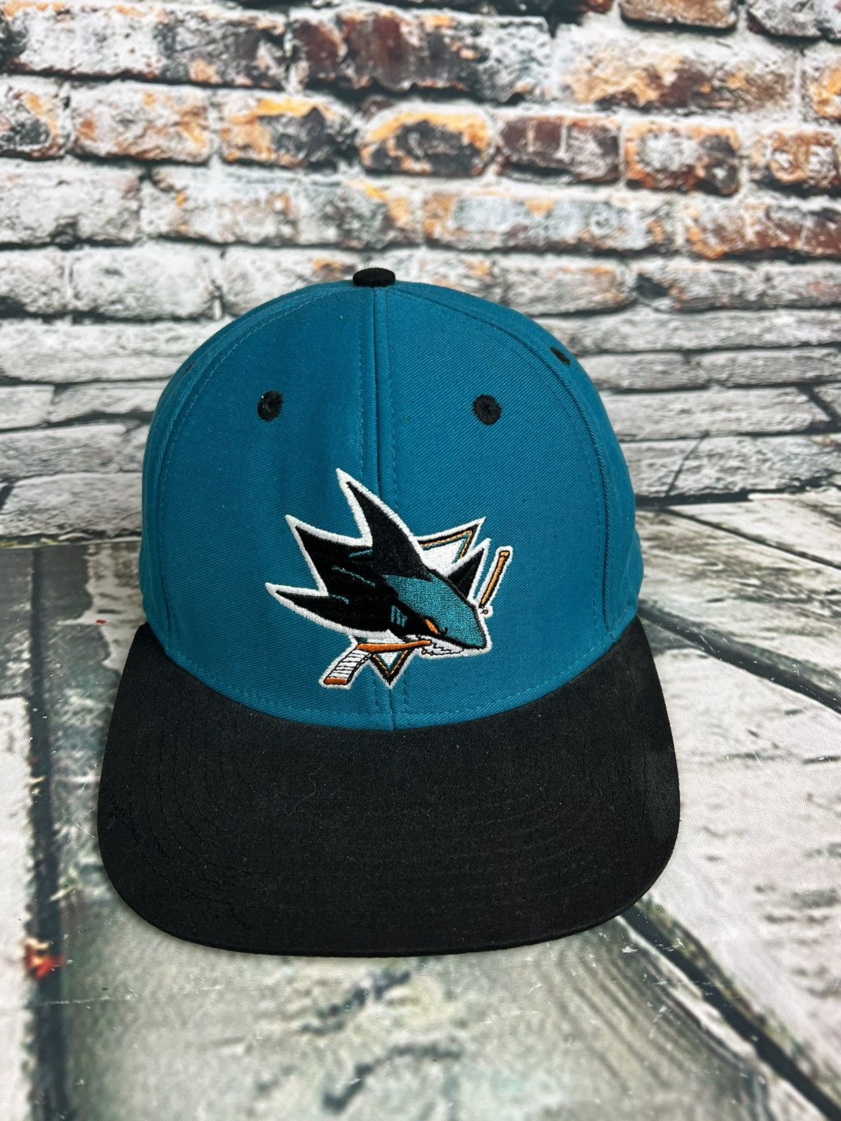 Reebok San Jose Sharks NHL Reebok Face-Off Flat Snapback Cap Hat | Grailed