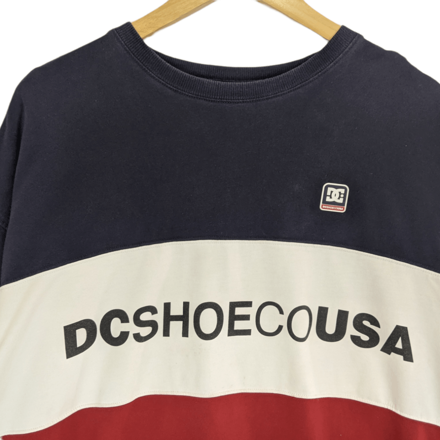 DC DC SHOE Big Spell Out Multicolor Jumper Sweatshirt Size US XL / EU 56 / 4 - 4 Thumbnail