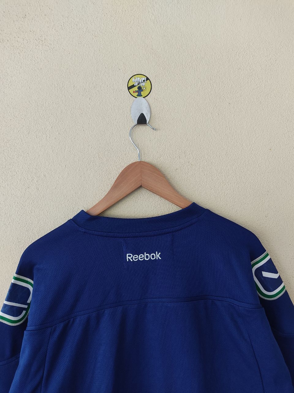 NHL × Reebok REEBOK VANCOUVER NHL TEAM JERSEYS FITS M Size US M / EU 48-50 / 2 - 4 Thumbnail