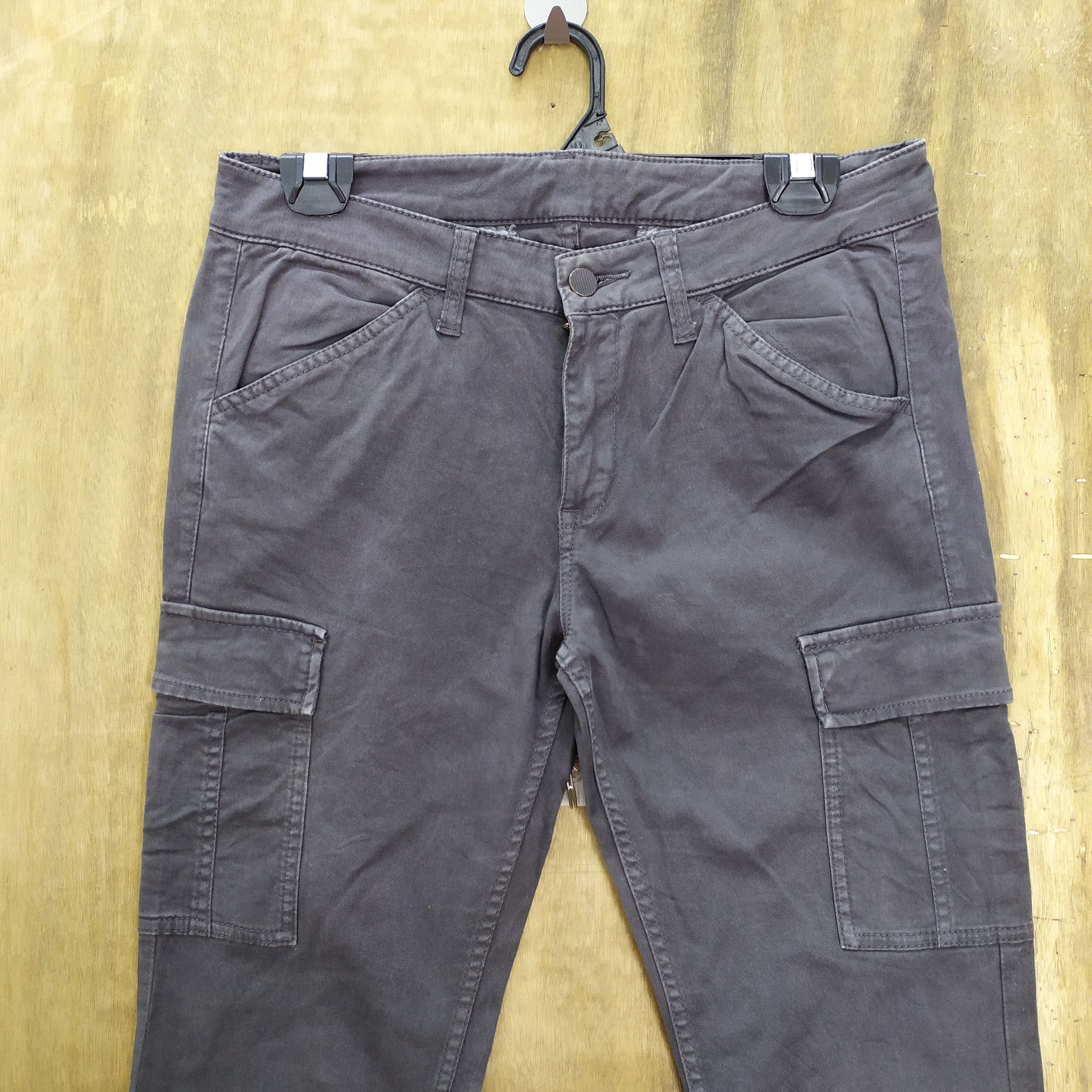 Japanese Brand JAPANESE BRAND SKINNY CARGO PANTS FADED BLACK Size US 28 / EU 44 - 2 Thumbnail