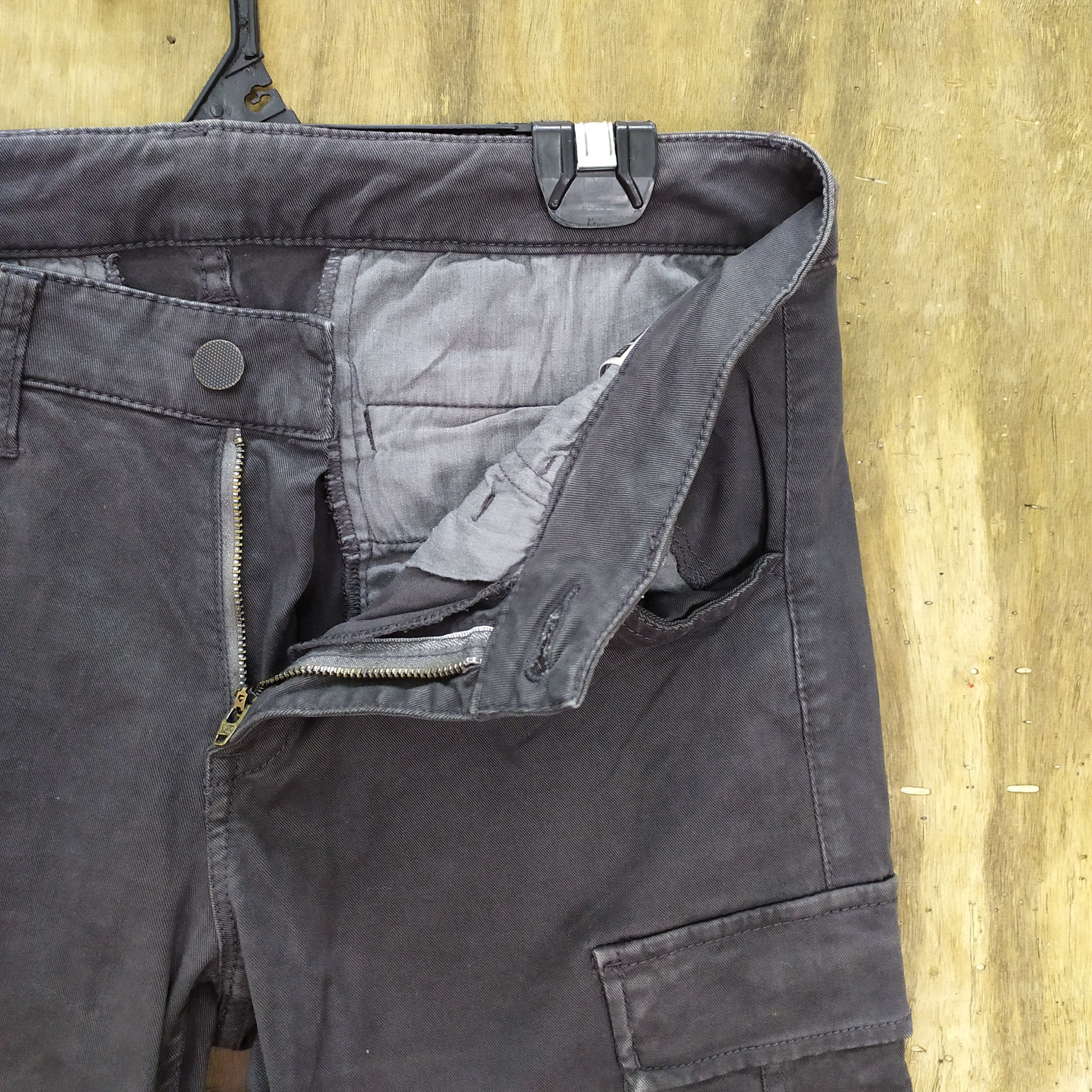 Japanese Brand JAPANESE BRAND SKINNY CARGO PANTS FADED BLACK Size US 28 / EU 44 - 3 Thumbnail