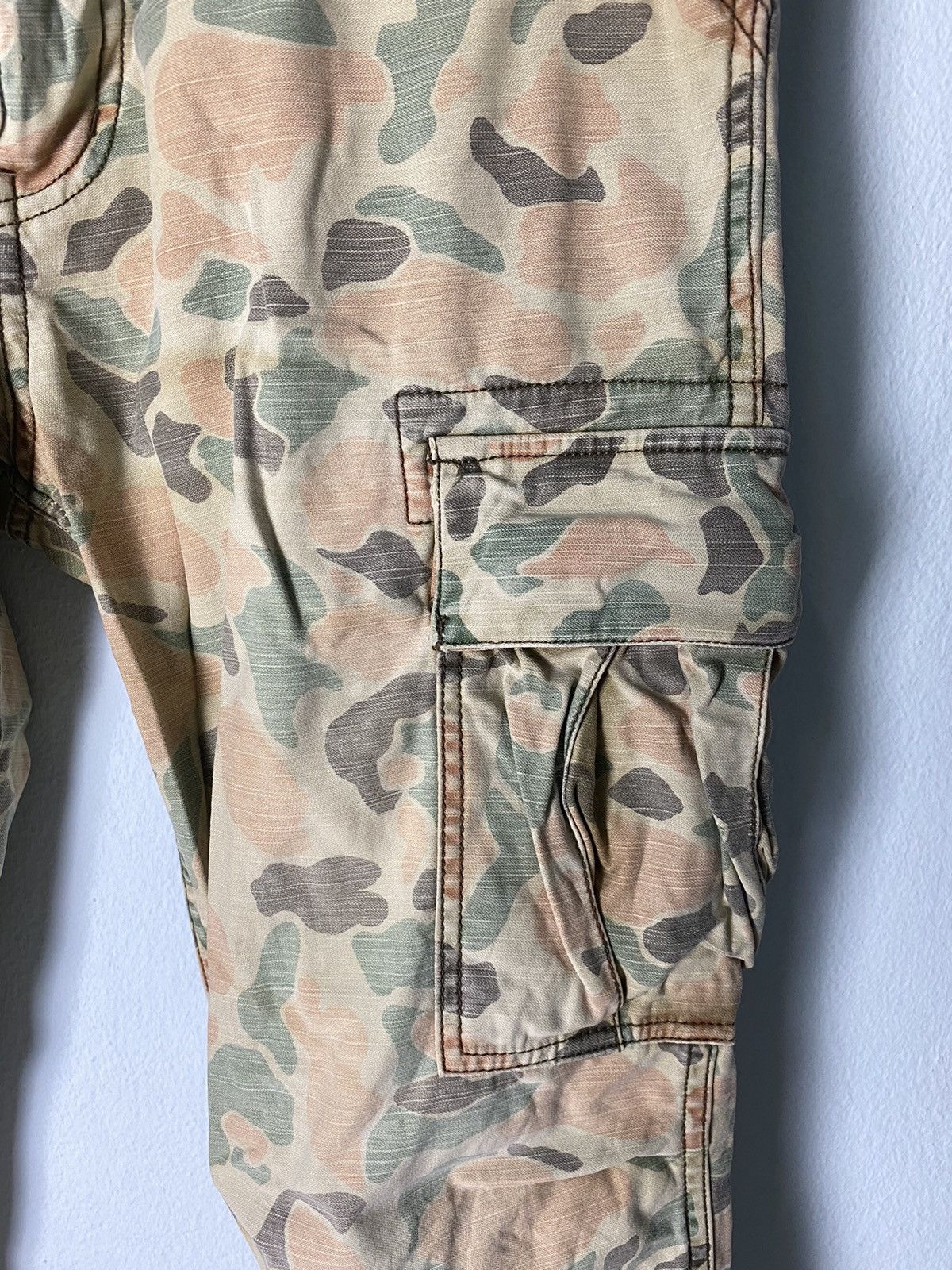 Japanese Brand × Vintage Vintage Camo Cargo Pant Tactical Pocket Size US 31 - 6 Thumbnail