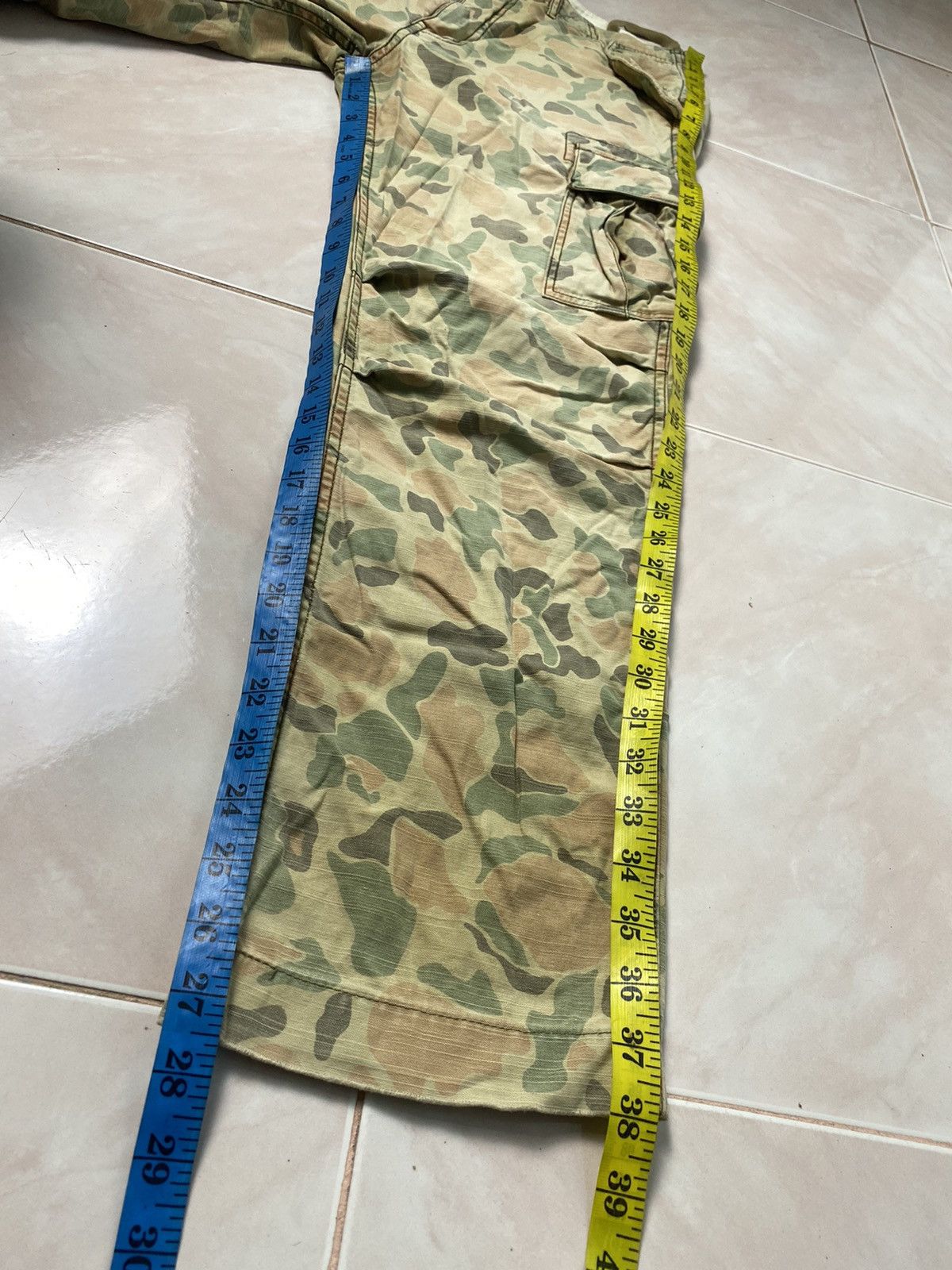 Japanese Brand × Vintage Vintage Camo Cargo Pant Tactical Pocket Size US 31 - 15 Thumbnail