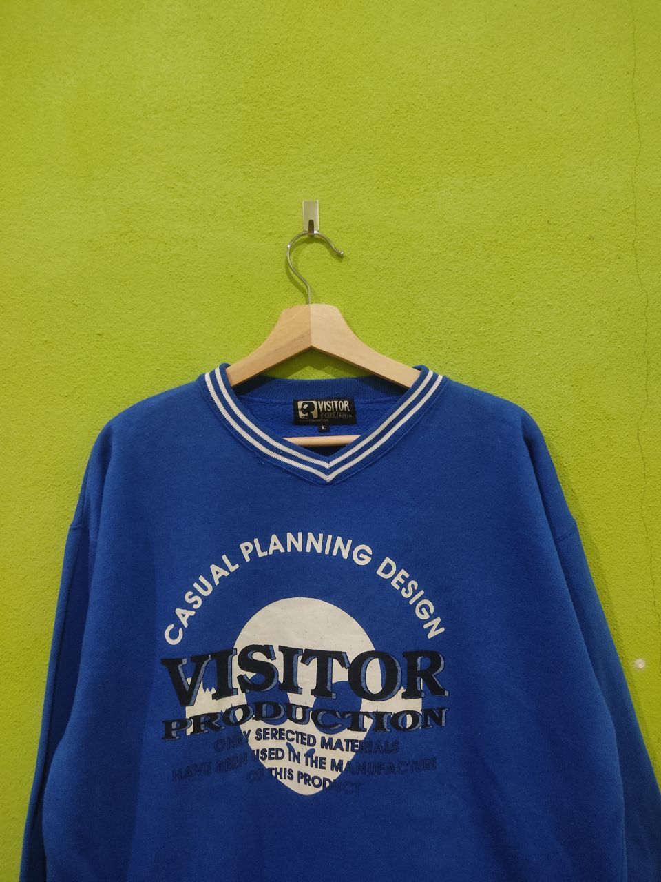Japanese Brand × Vintage Vintage Alien Visitor Blue Sweatshirt Size US L / EU 52-54 / 3 - 3 Thumbnail