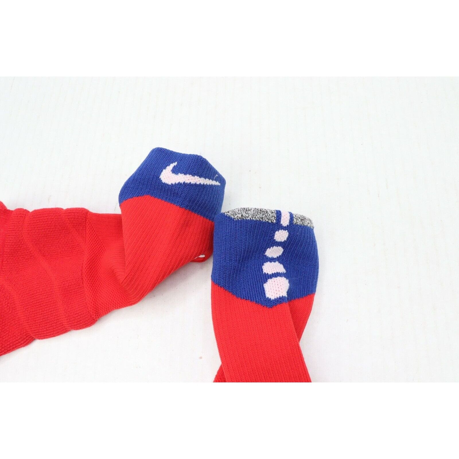 Nike New Nike Team Issued Detroit Pistons Basketball Socks Red Size ONE SIZE - 11 Thumbnail