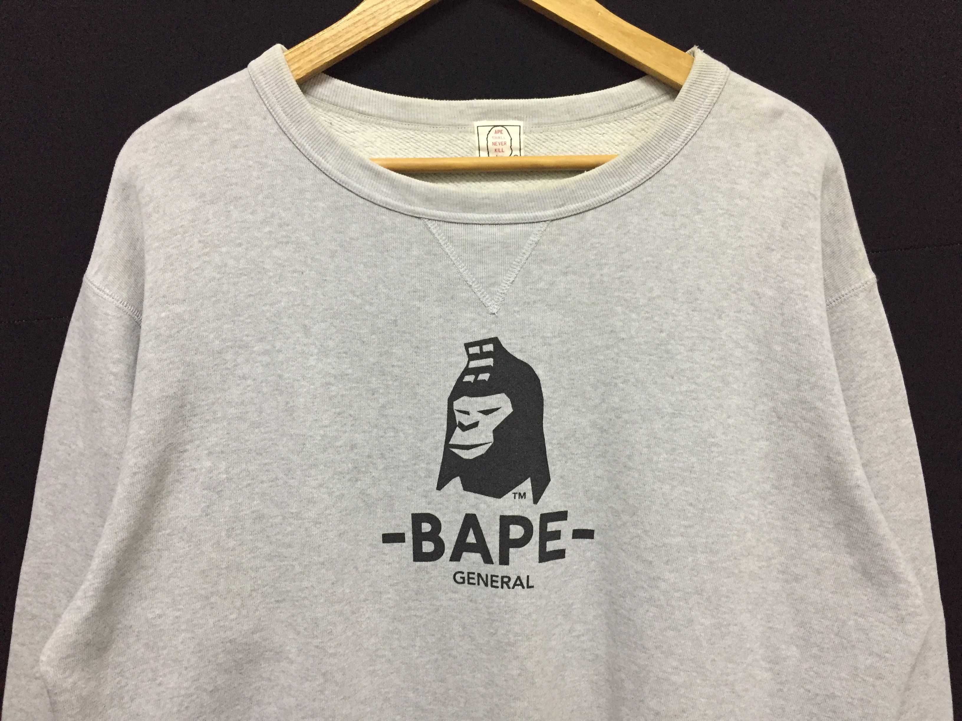 Bape OG 1999 Bape general logo sweatshirt Size US M / EU 48-50 / 2 - 5 Thumbnail