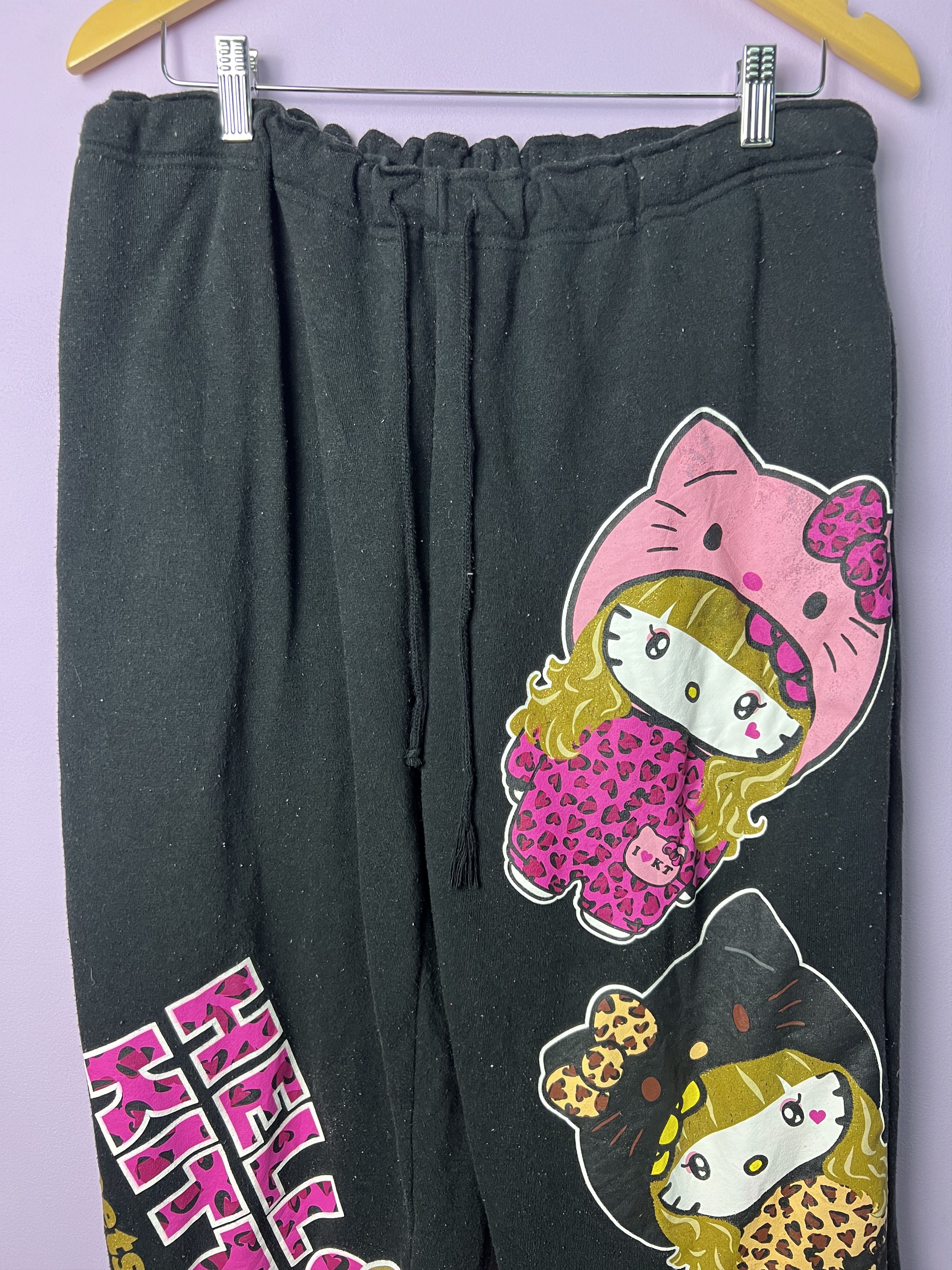 Cartoon Network 🔥Rare Hello Kitty Sweatpants Jogger Size US 38 / EU 54 - 3 Thumbnail