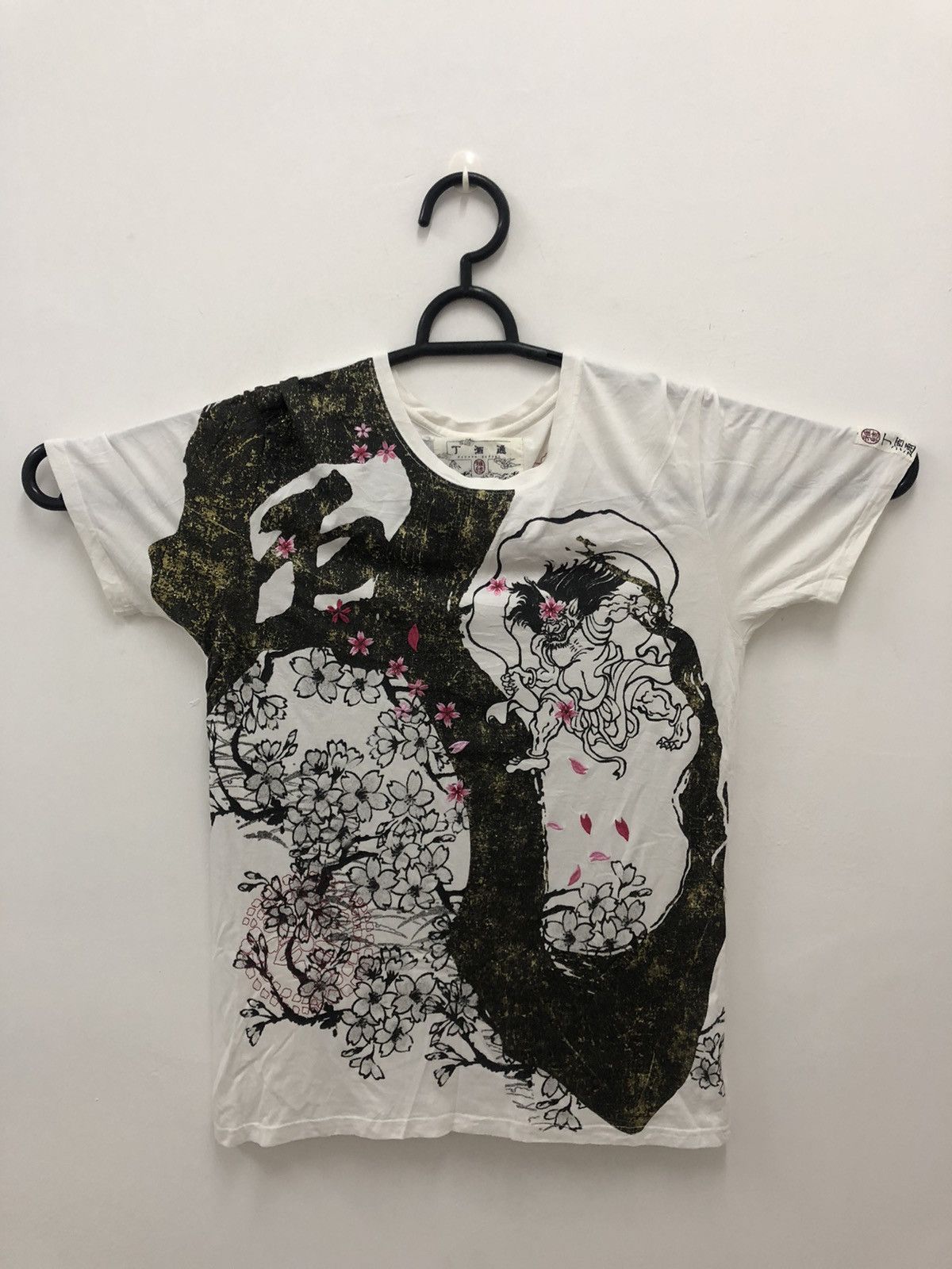 Karakuri Tamashii Rare SUKAJAN JAPAN Full All Over Souvenir Tee Size US XL / EU 56 / 4 - 1 Thumbnail