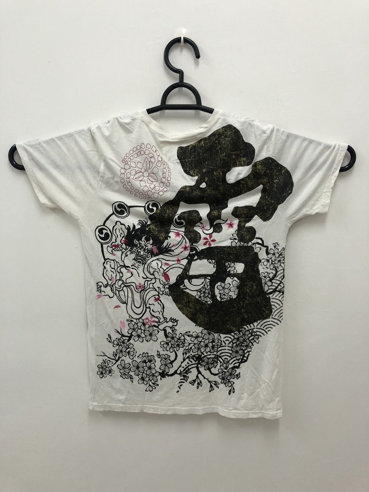 Karakuri Tamashii Rare SUKAJAN JAPAN Full All Over Souvenir Tee Size US XL / EU 56 / 4 - 5 Thumbnail