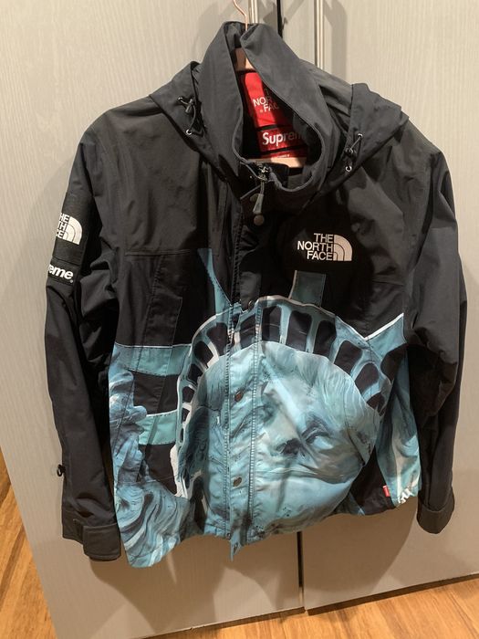 Supreme Supreme The North Face Statue of Liberty Mountain Jacket