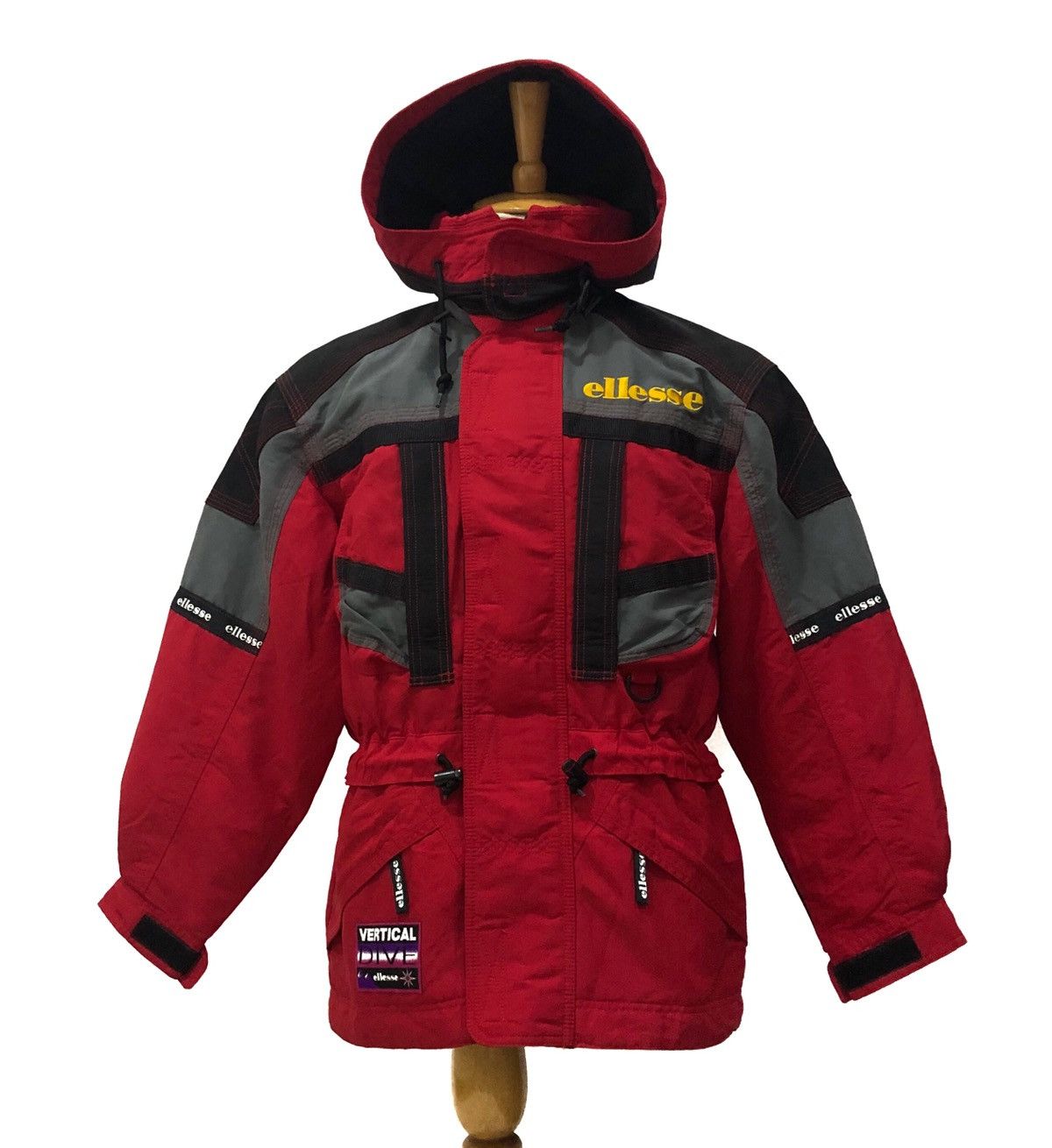 Ellesse Vintage Ellesse Sky Jacket by GoldWin Size US S / EU 44-46 / 1 - 1 Thumbnail