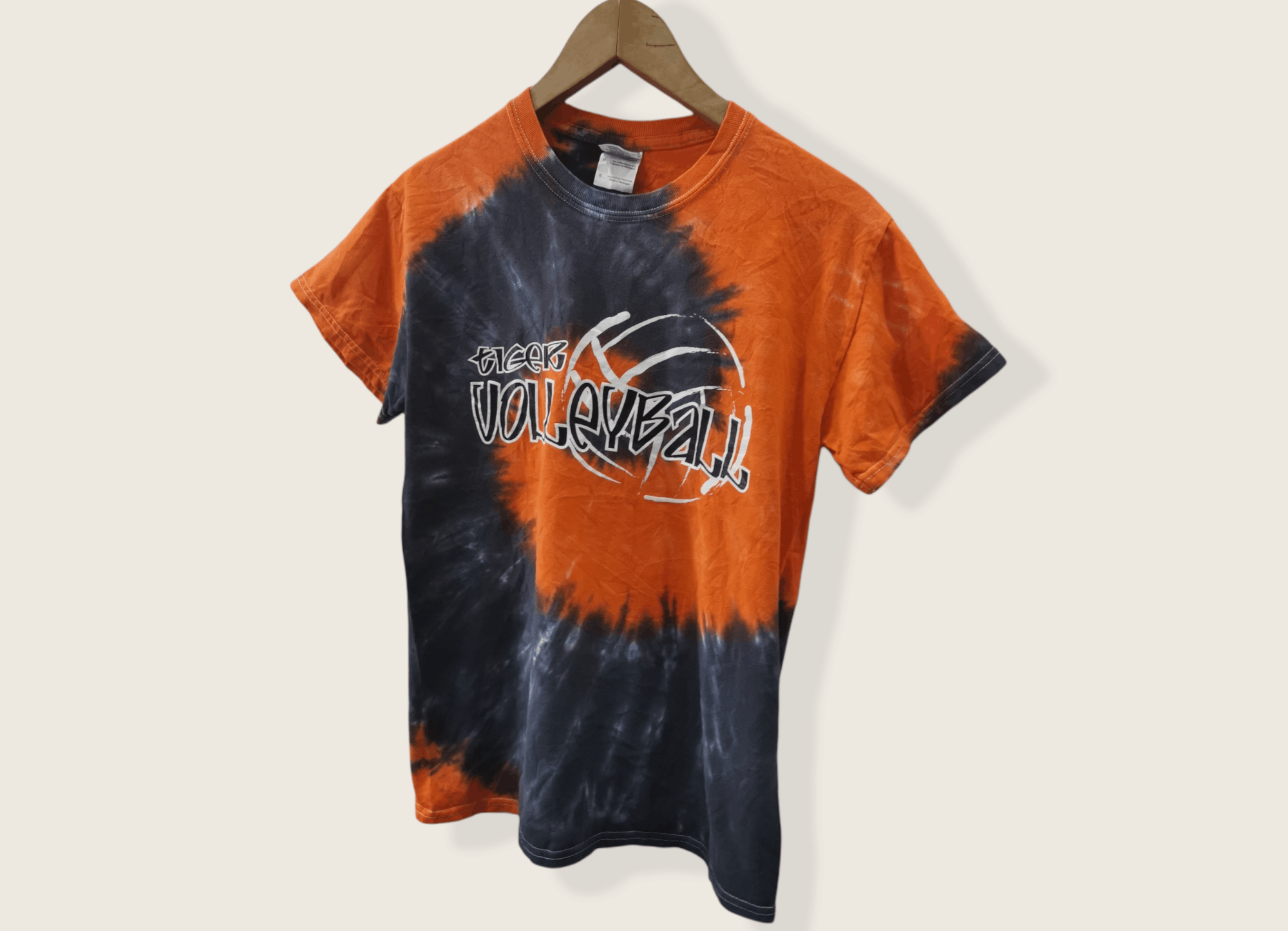 Gildan Tiger Volleyball Tie-Dye Shirt x Custom Size US S / EU 44-46 / 1 - 2 Thumbnail