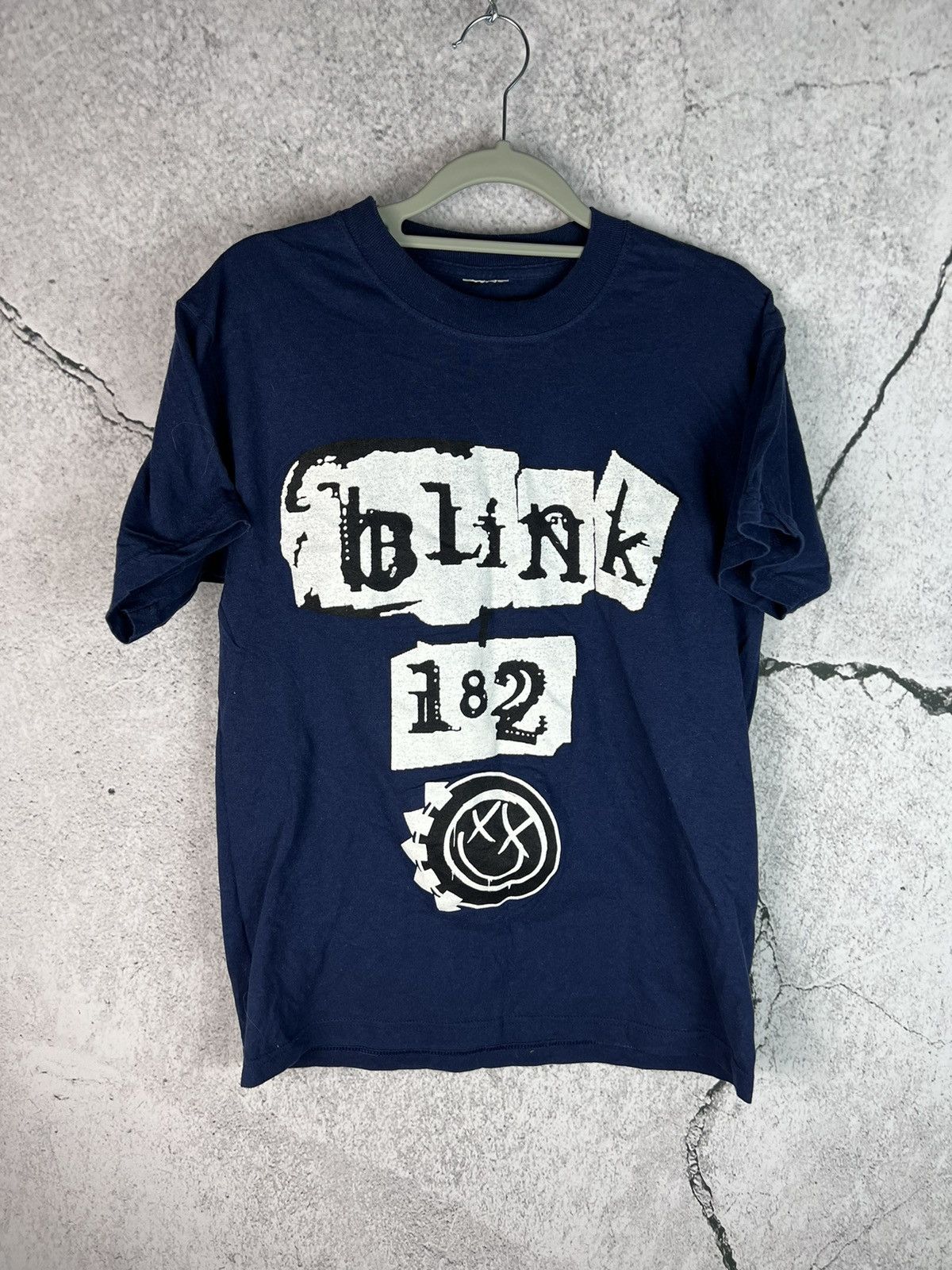 Band Tees Blink 182 Vintage 00s / 90s band tour tshirt Size US M / EU 48-50 / 2 - 1 Thumbnail