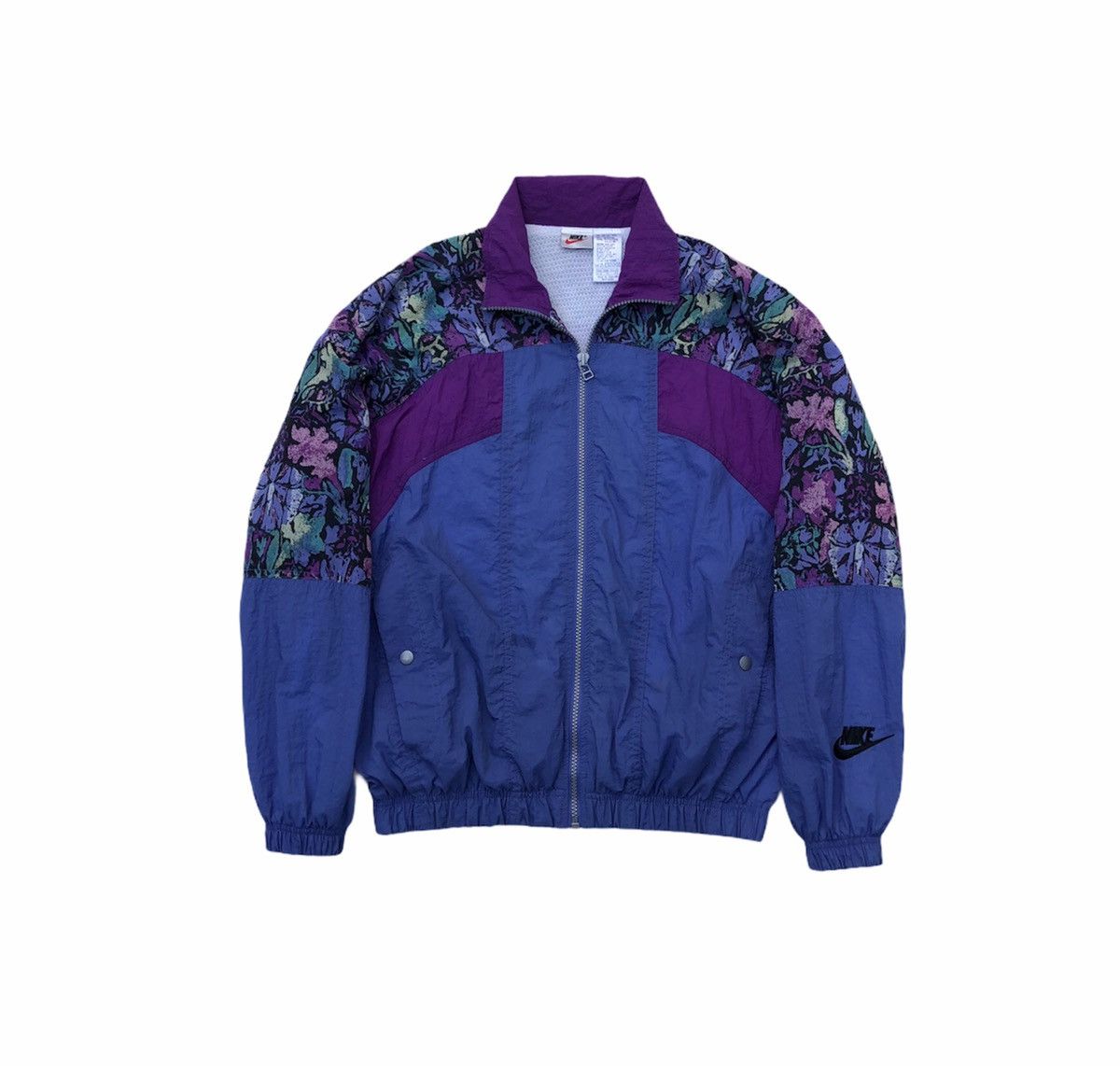 Nike Vintage Nike GTI Nylon Windbreaker Women Jacket Size S / US 4 / IT 40 - 9 Thumbnail