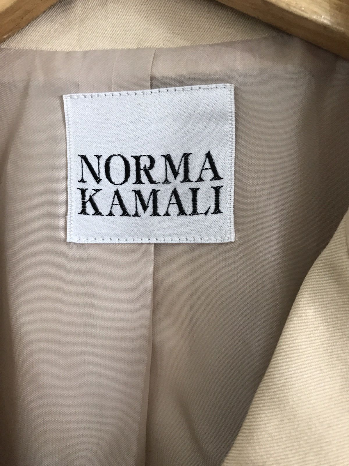 Designer Norma Kamali Long Jacket Armpit 19"x37" Size US S / EU 44-46 / 1 - 4 Thumbnail