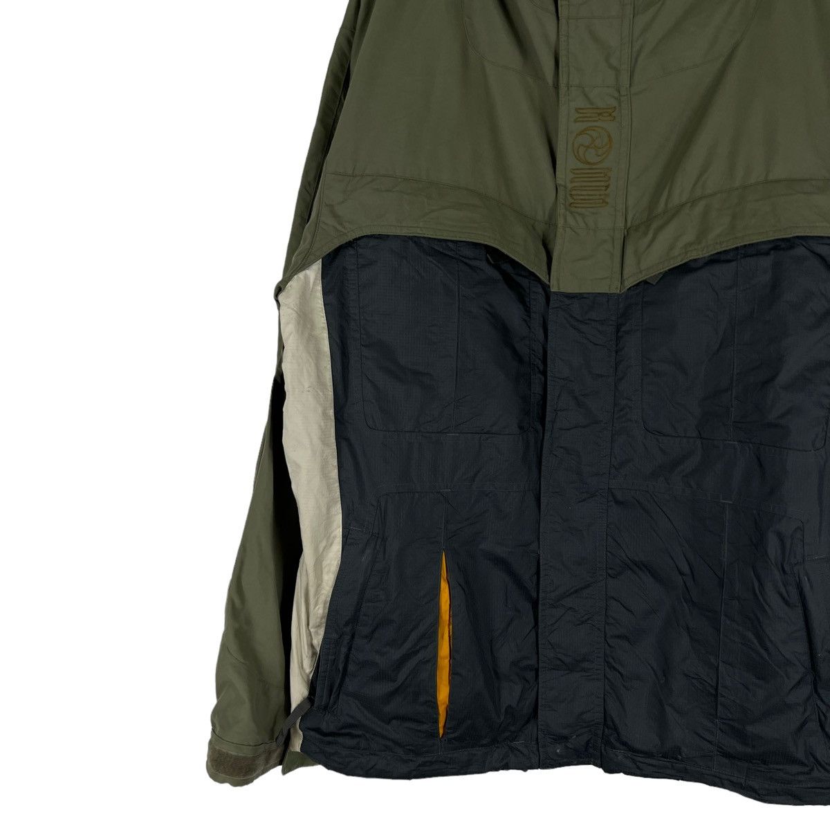 Japanese Brand RARE SURVIVAL JACKET BURTON HOODIE Size US M / EU 48-50 / 2 - 2 Thumbnail