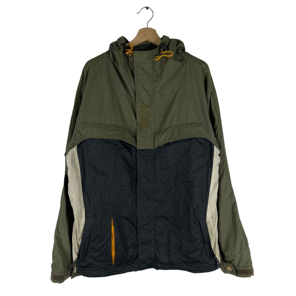 Japanese Brand RARE SURVIVAL JACKET BURTON HOODIE Size US M / EU 48-50 / 2 - 1 Thumbnail