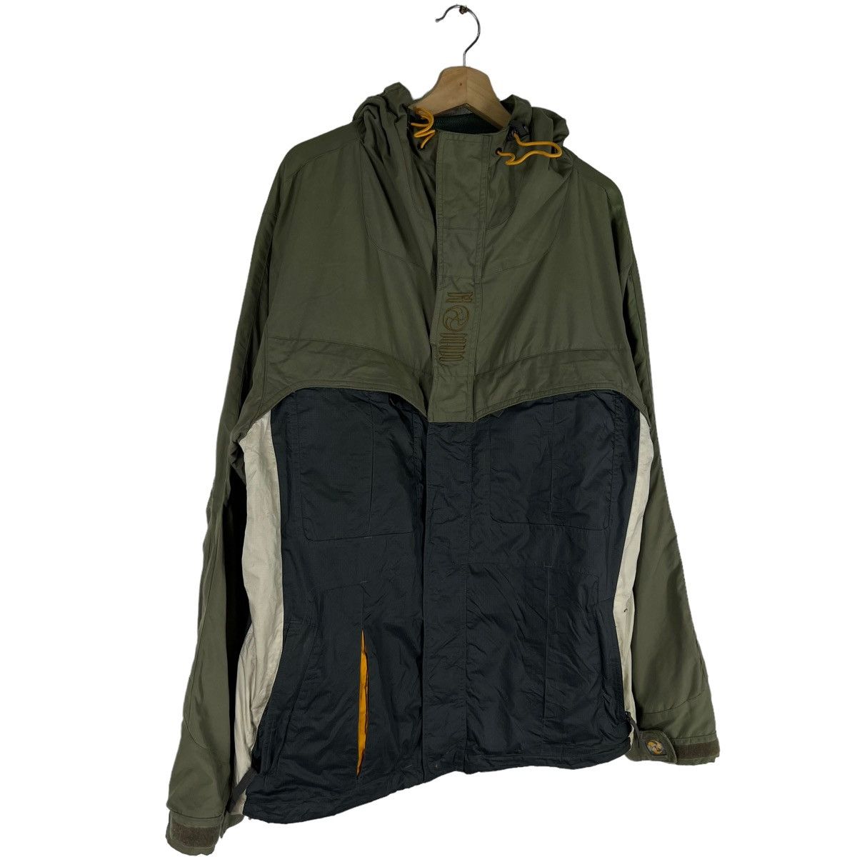 Japanese Brand RARE SURVIVAL JACKET BURTON HOODIE Size US M / EU 48-50 / 2 - 3 Thumbnail