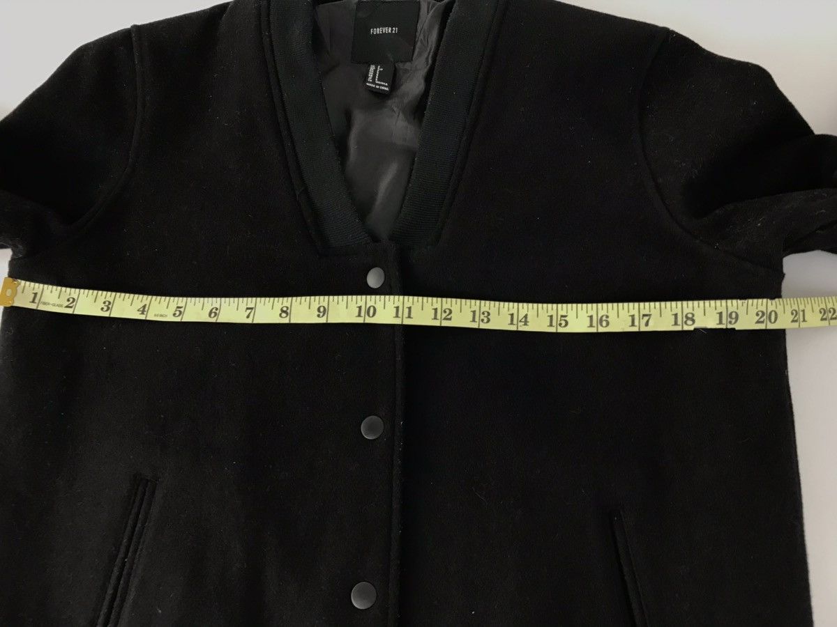 Japanese Brand Vintage Forever 21 Varsity Jacket Snap Button Size US M / EU 48-50 / 2 - 10 Thumbnail