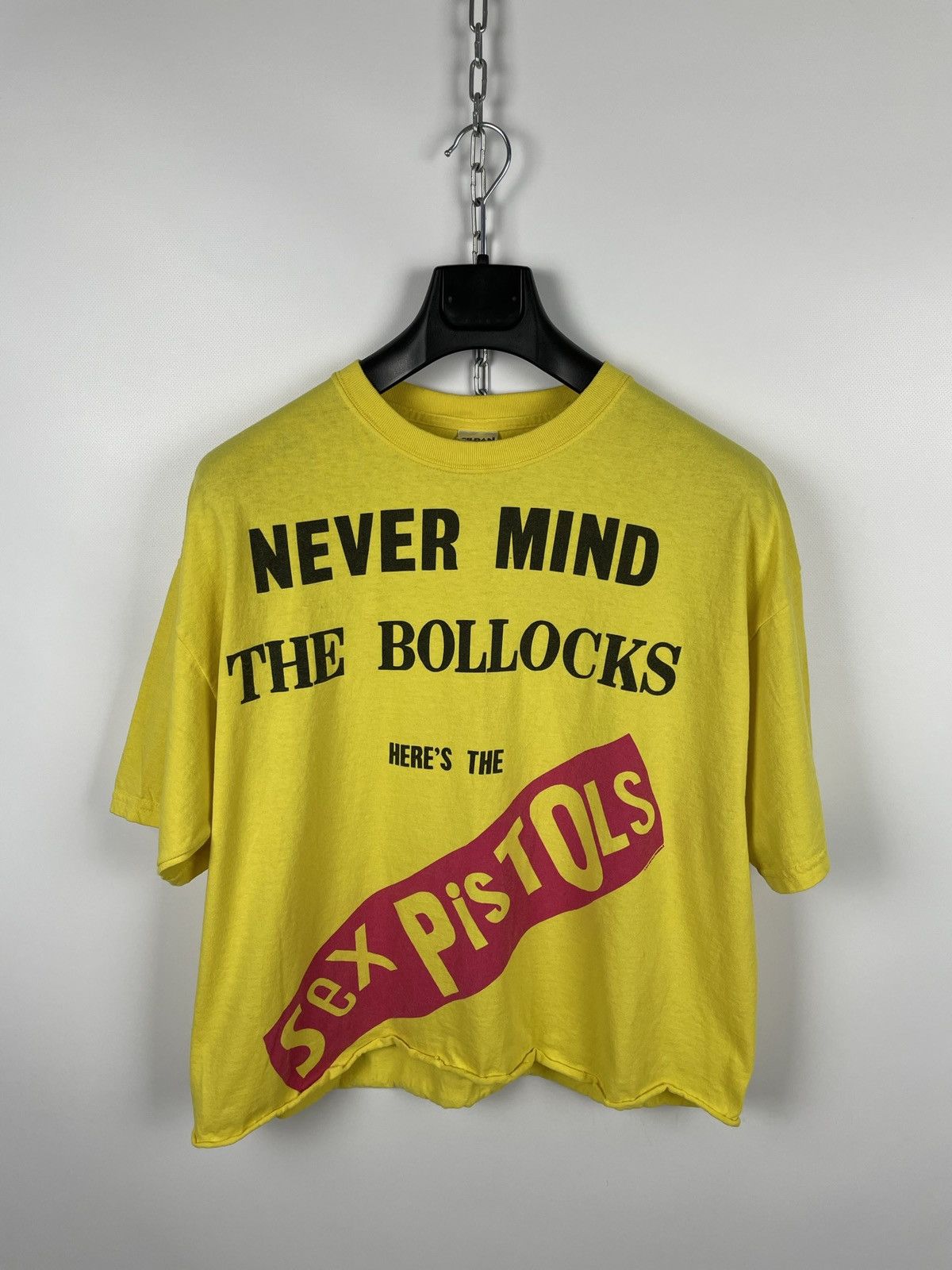 Band Tees × Vintage Vintage 00s Sex Pistols ‘Never Mind The Bollocks’ Band Tee Size US XL / EU 56 / 4 - 1 Thumbnail
