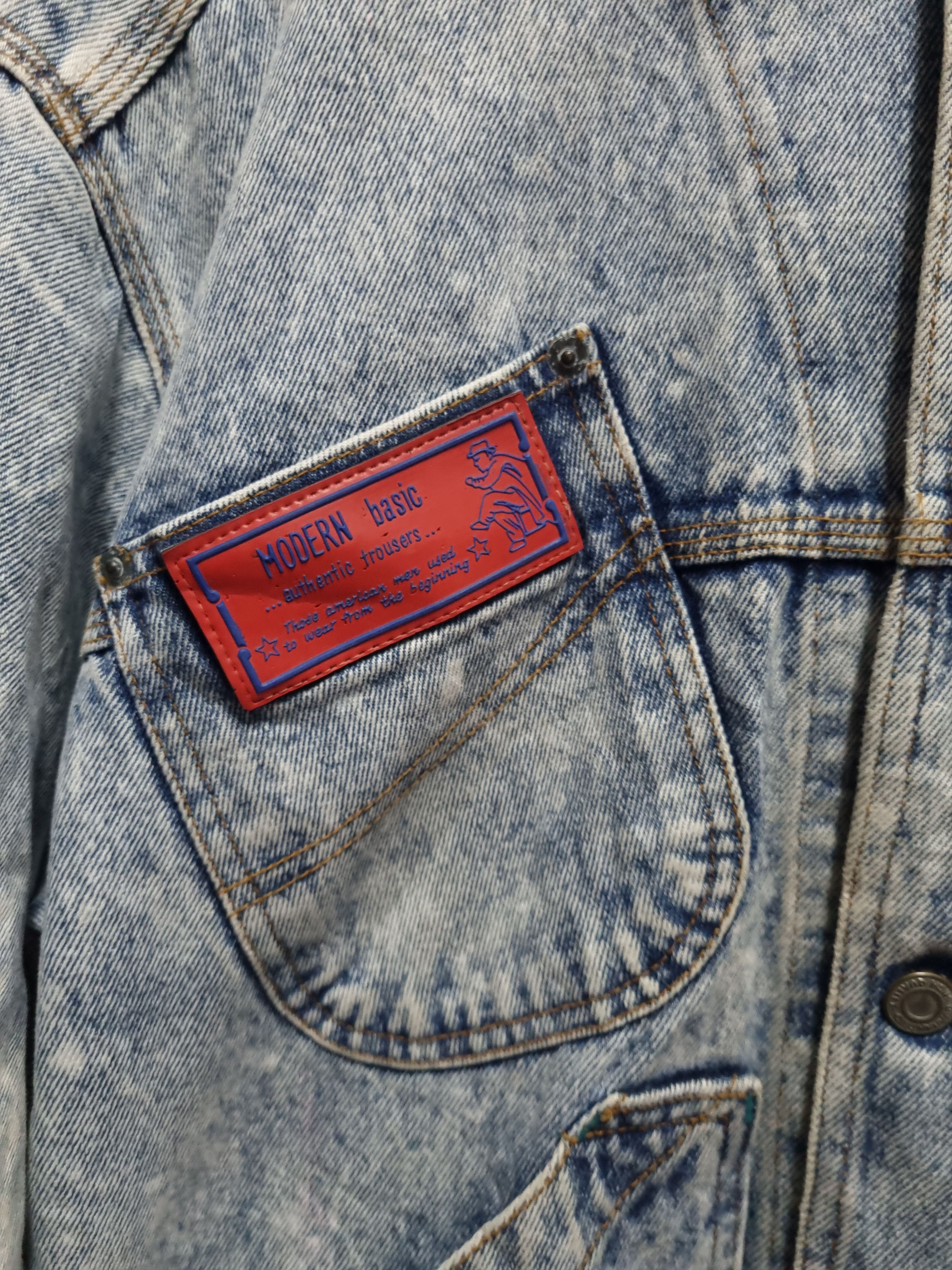 Vintage Vintage Riders Distressed Denim Jacket Rare Design Size US L / EU 52-54 / 3 - 14 Thumbnail