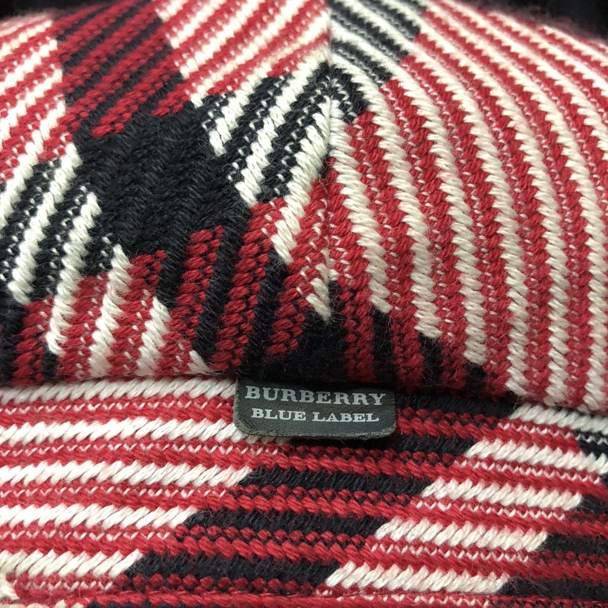 Burberry Burberry London Blue Label Red Novacheck Hat Size ONE SIZE - 7 Thumbnail
