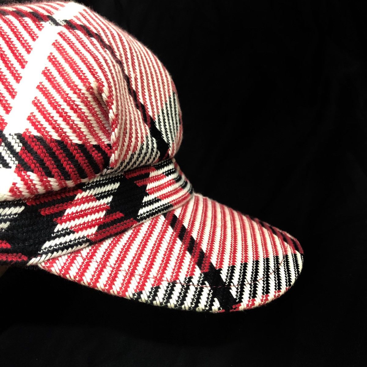 Burberry Burberry London Blue Label Red Novacheck Hat Size ONE SIZE - 10 Thumbnail