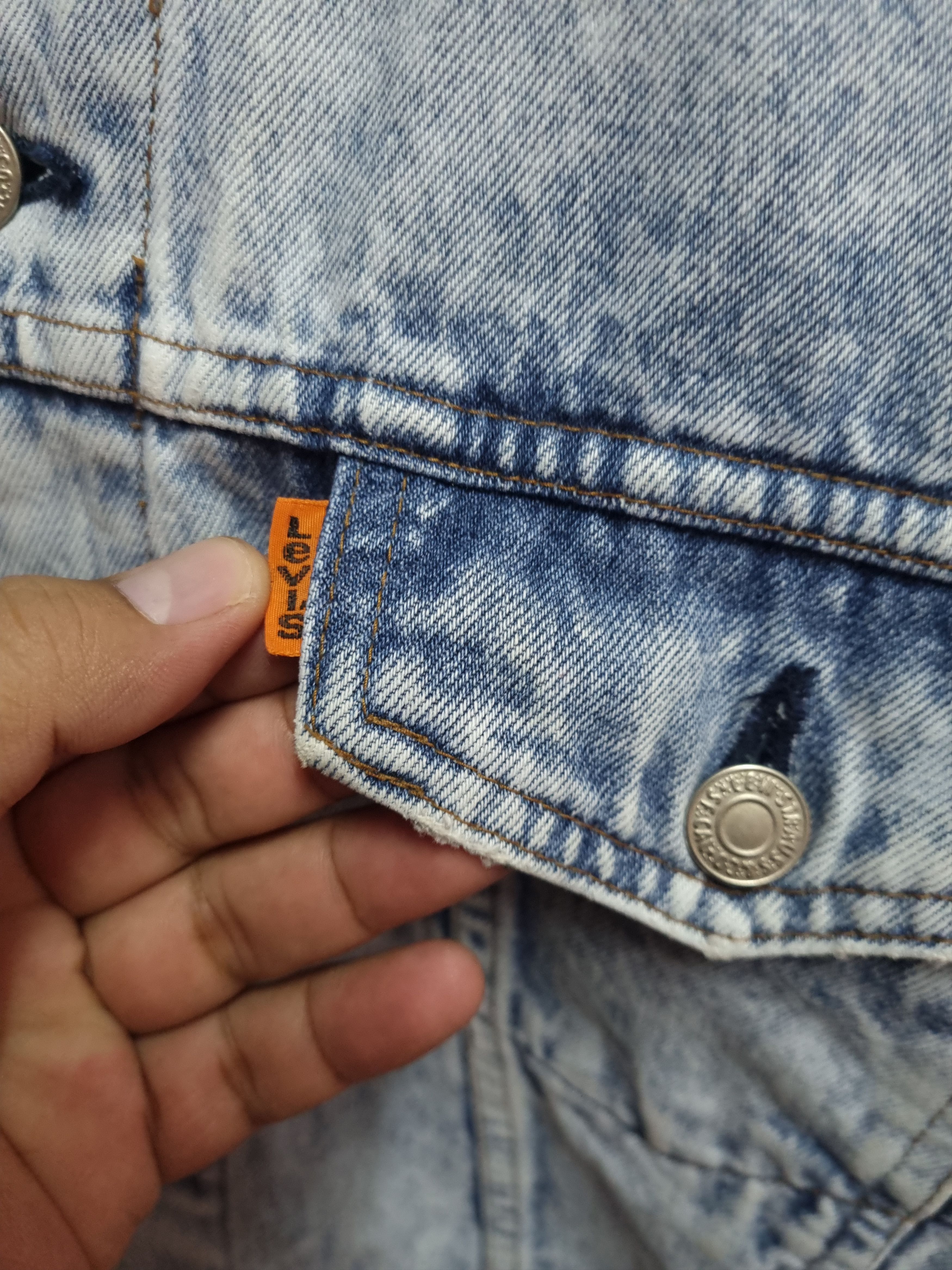 Levi's Vintage Clothing Levis Trucker Jacket Acid Wash Vintage Distress Size US L / EU 52-54 / 3 - 11 Thumbnail