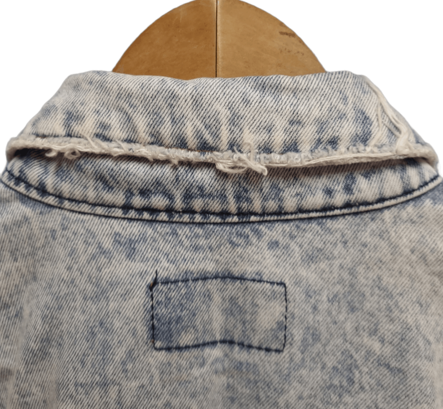 Levi's Vintage Clothing Levis Trucker Jacket Acid Wash Vintage Distress Size US L / EU 52-54 / 3 - 5 Thumbnail