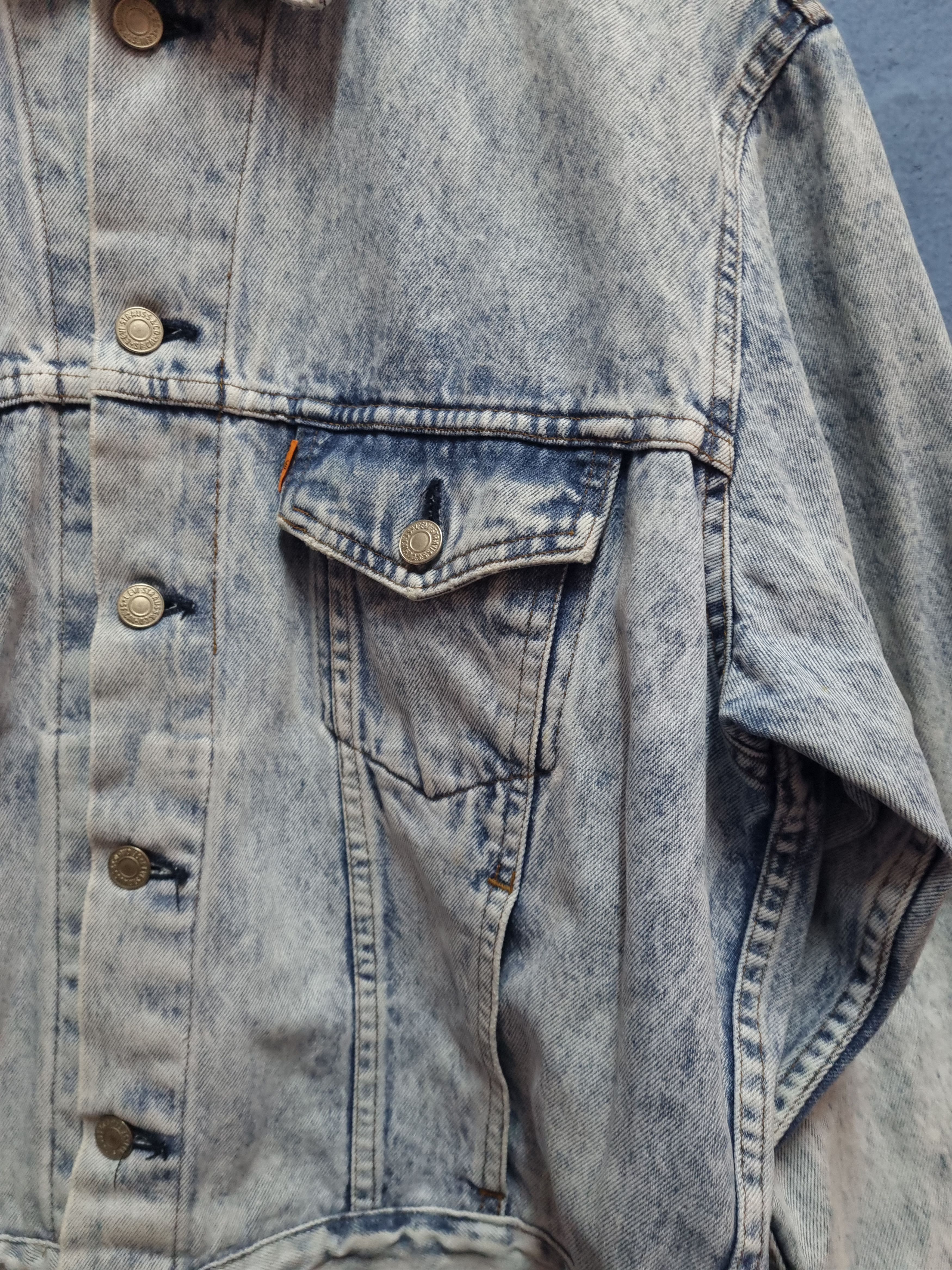 Levi's Vintage Clothing Levis Trucker Jacket Acid Wash Vintage Distress Size US L / EU 52-54 / 3 - 8 Thumbnail