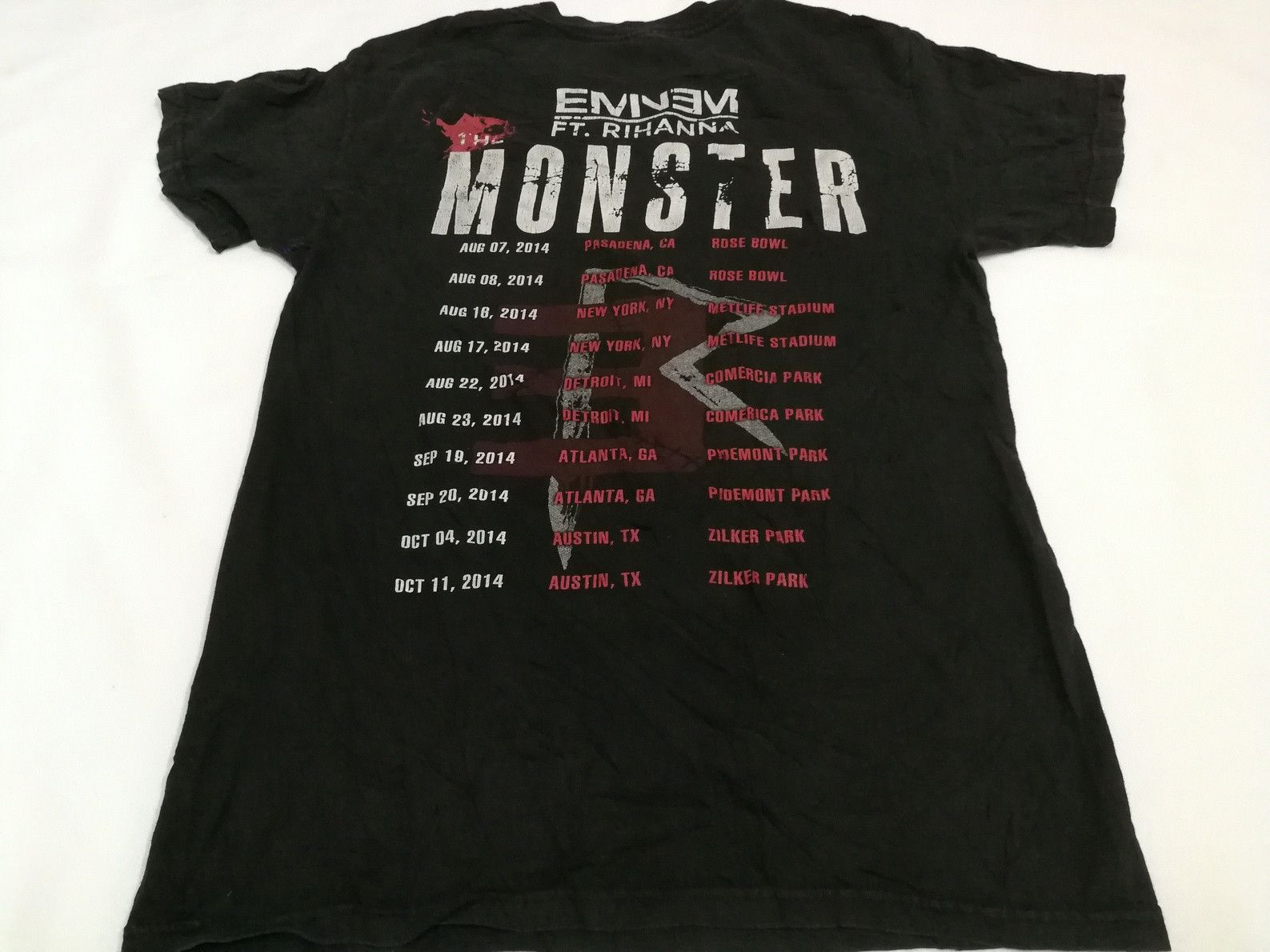 Band Tees The Monster Tour Eminem Ft Rihanna Concert Tee Size US S / EU 44-46 / 1 - 3 Thumbnail