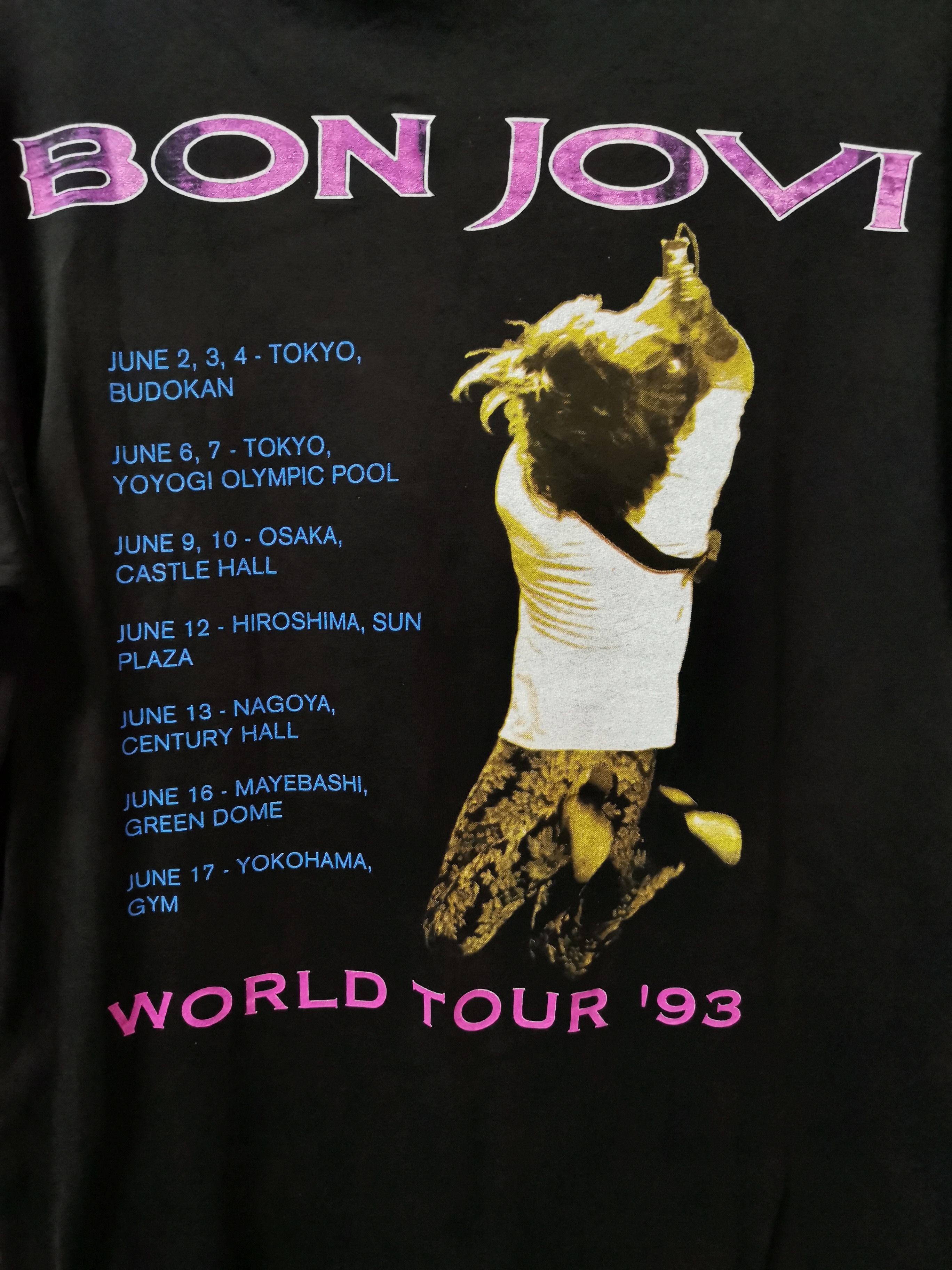 Band Tees × Vintage 🔥Band Tees Steals🔥 Vintage Bon Jovi Tees - CROSS ✝️ Size US L / EU 52-54 / 3 - 9 Thumbnail