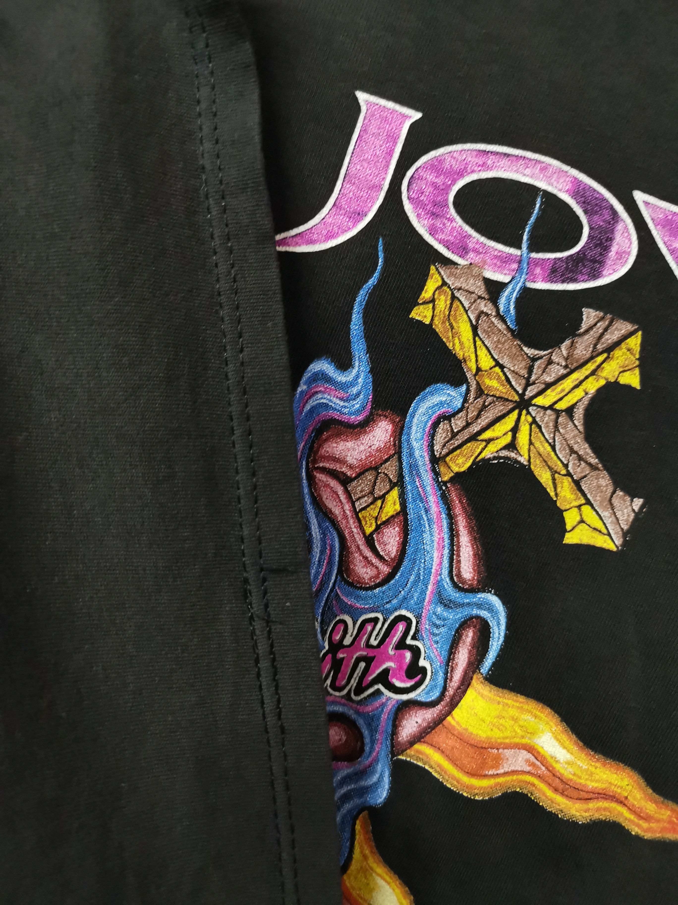 Band Tees × Vintage 🔥Band Tees Steals🔥 Vintage Bon Jovi Tees - CROSS ✝️ Size US L / EU 52-54 / 3 - 7 Thumbnail