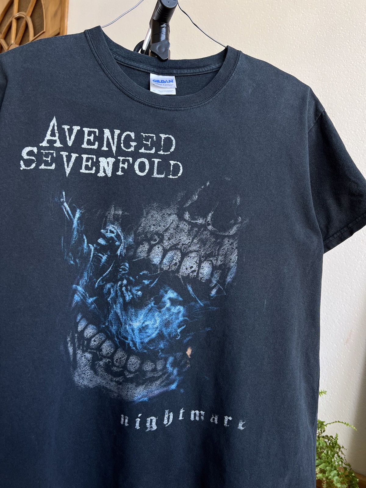 Avenged Sevenfold Stars Flourish Men's T-Shirt - Black Band Tee For Rock Fans