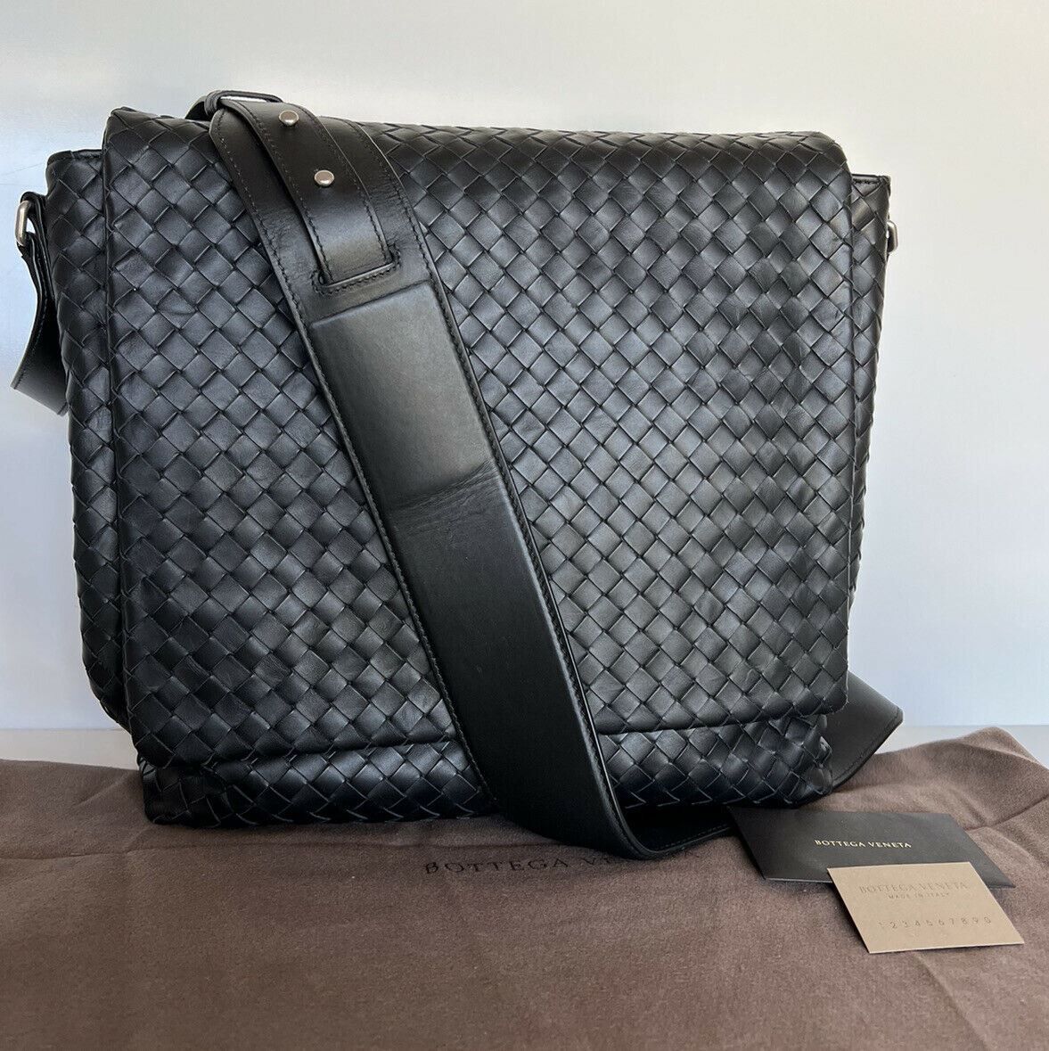 Bottega Veneta Crossbody Bag in Black Size ONE SIZE - 1 Thumbnail