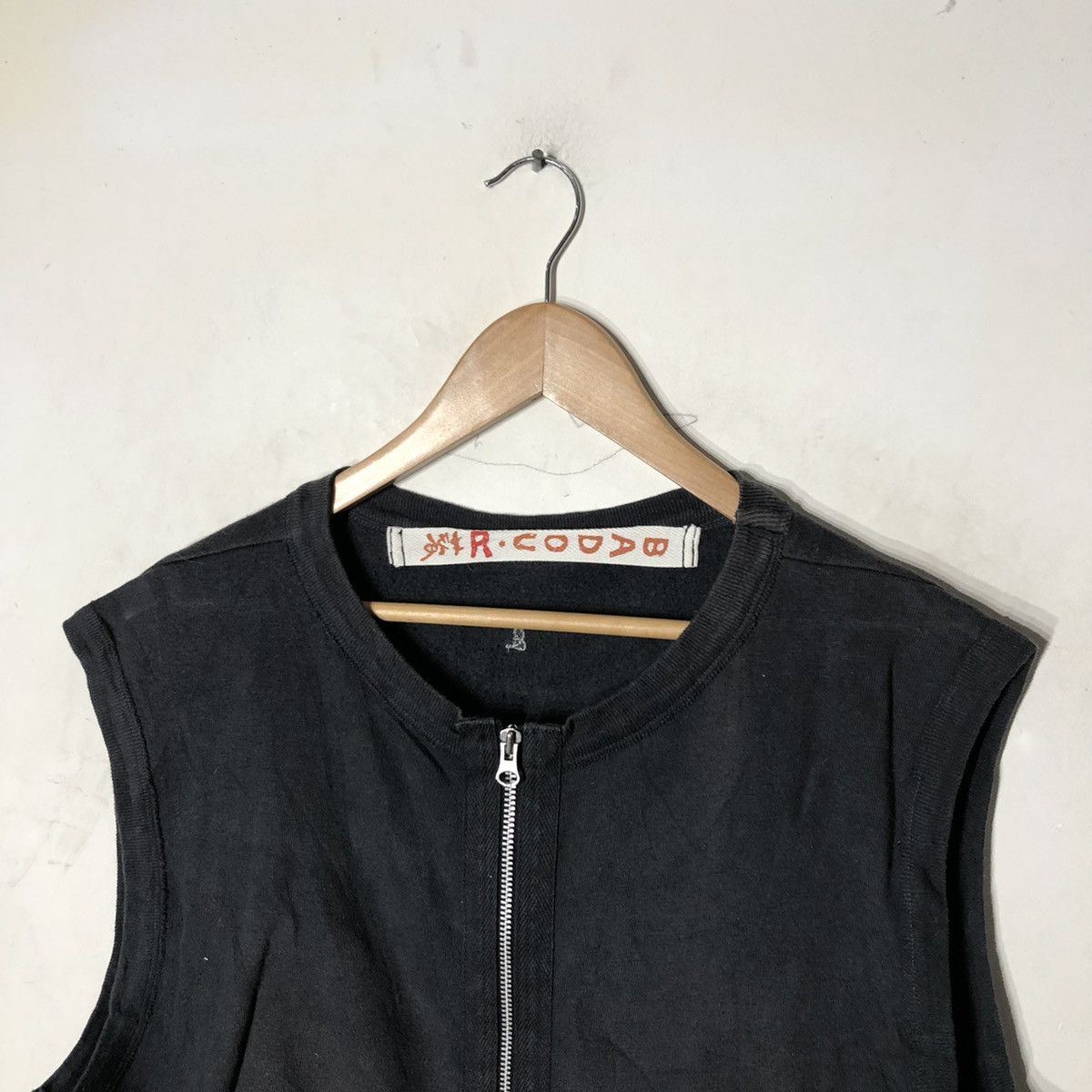45rpm 45RPM JAPAN TANK TOP SLEEVELESS ZIPPER Size US M / EU 48-50 / 2 - 5 Thumbnail